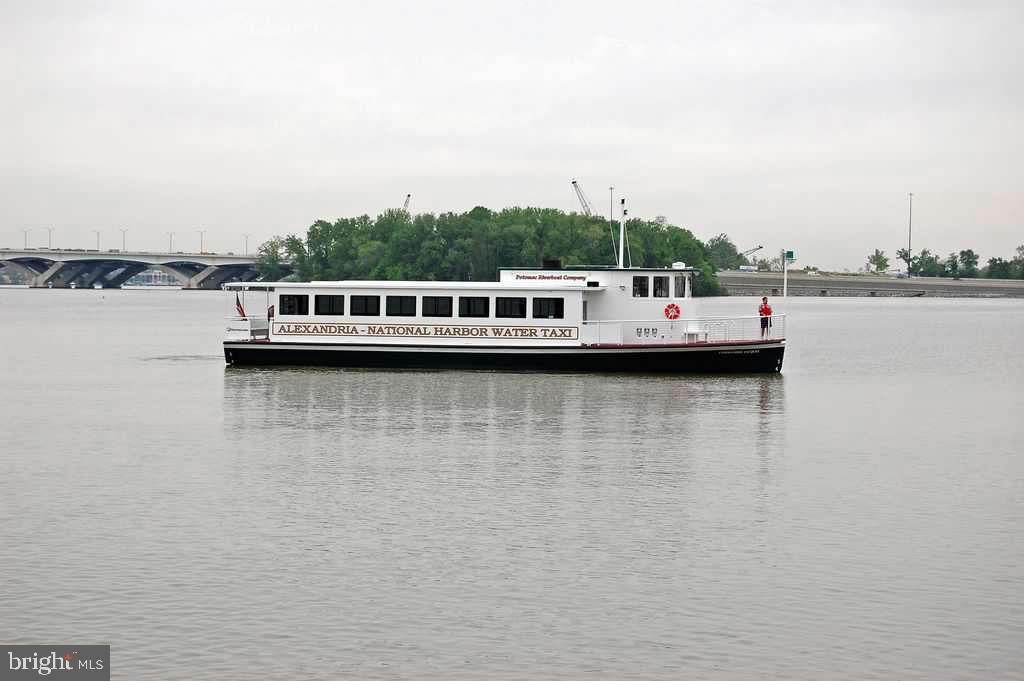 ONE NATIONAL HARBOR CONDOMINIUM - Residential