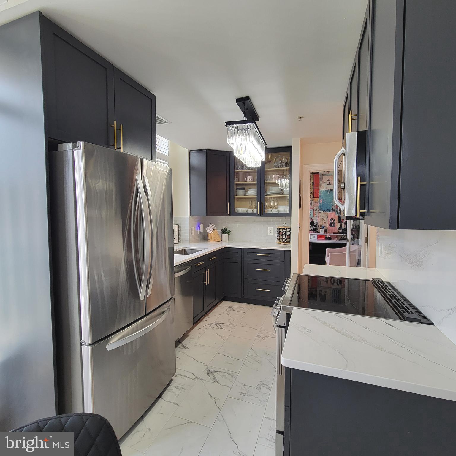 ONE NATIONAL HARBOR CONDOMINIUM - Residential