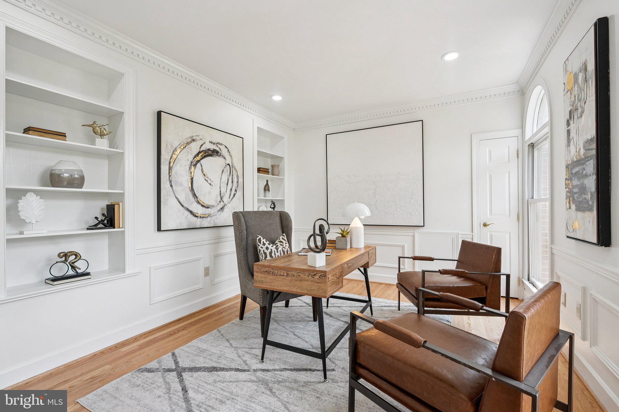PINE KNOLLS - Residential