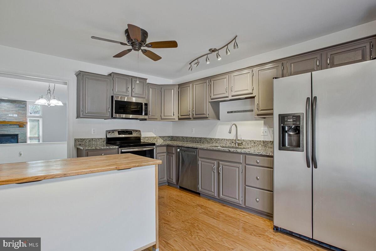 WOODS LANDING - Residential