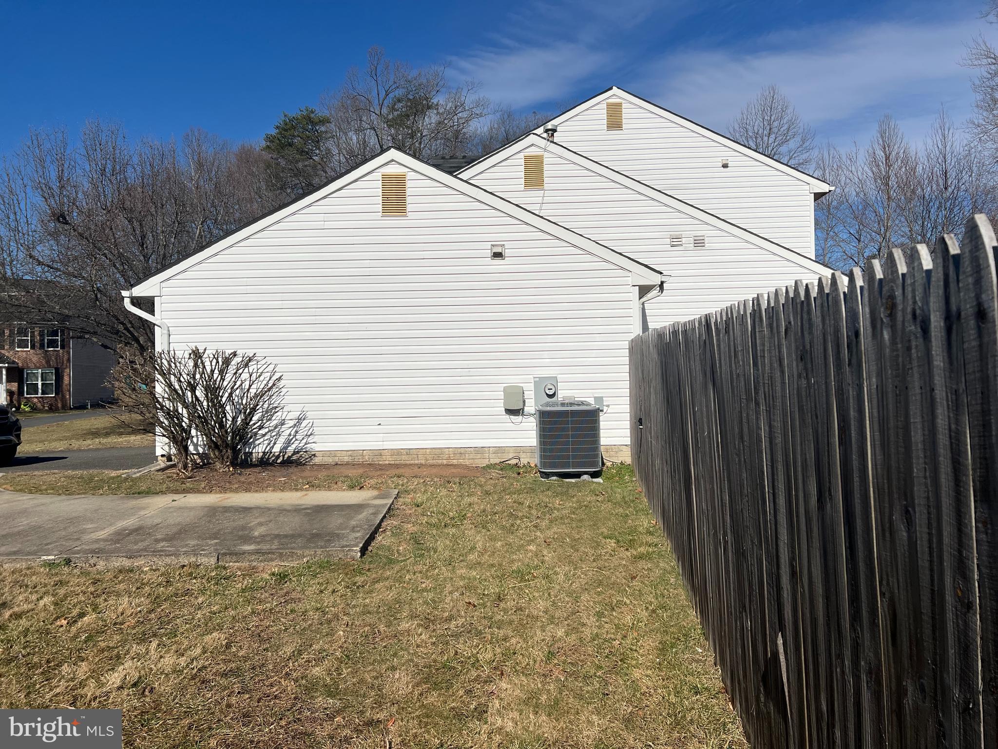 DALE CITY - Residential