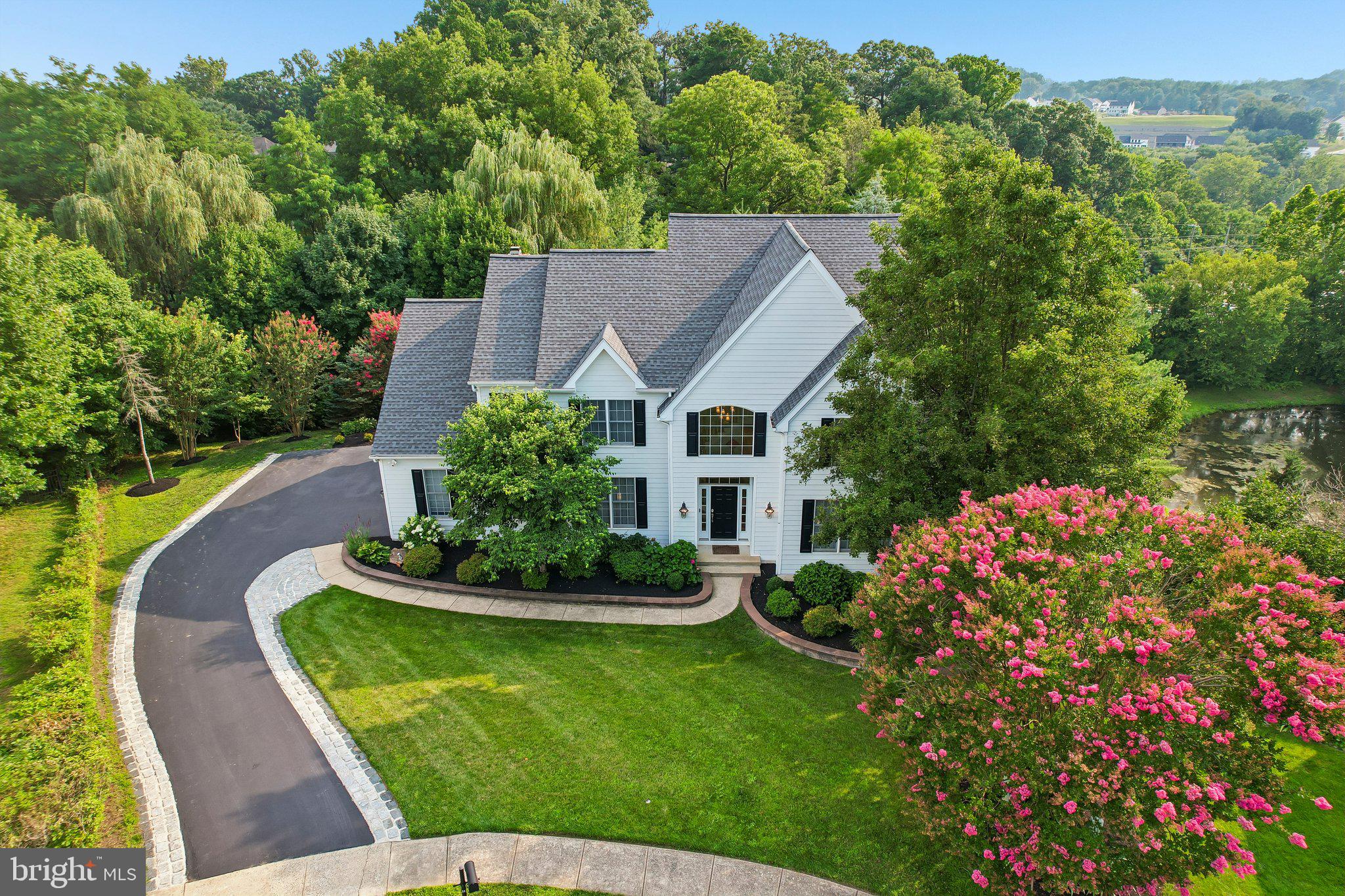 STONEWOLD - Residential