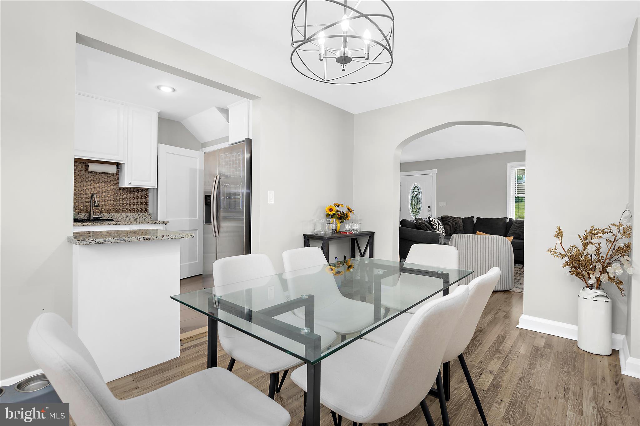 ARBOUR MANOR - Residential