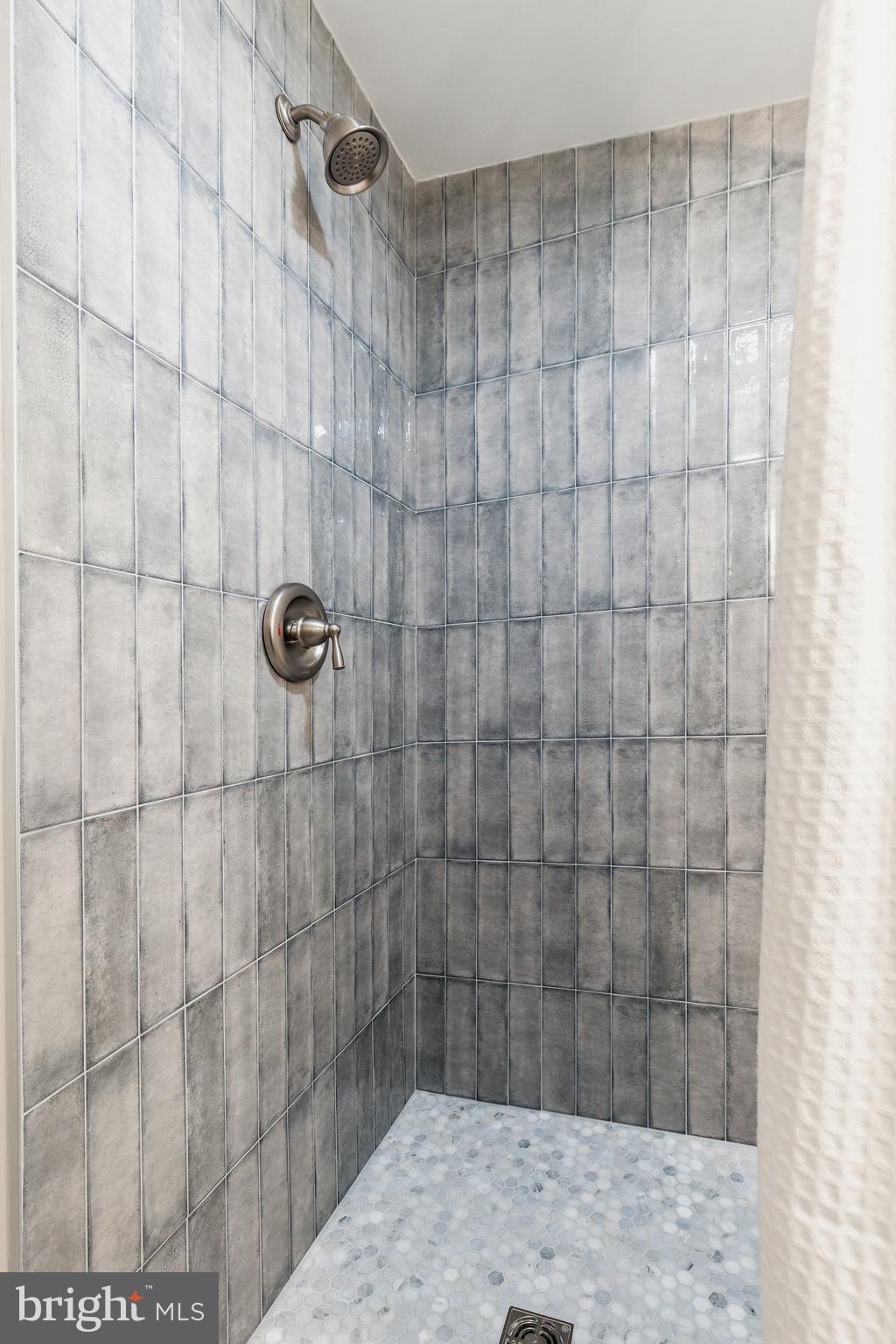 EAST PASSYUNK CROSSING - Residential