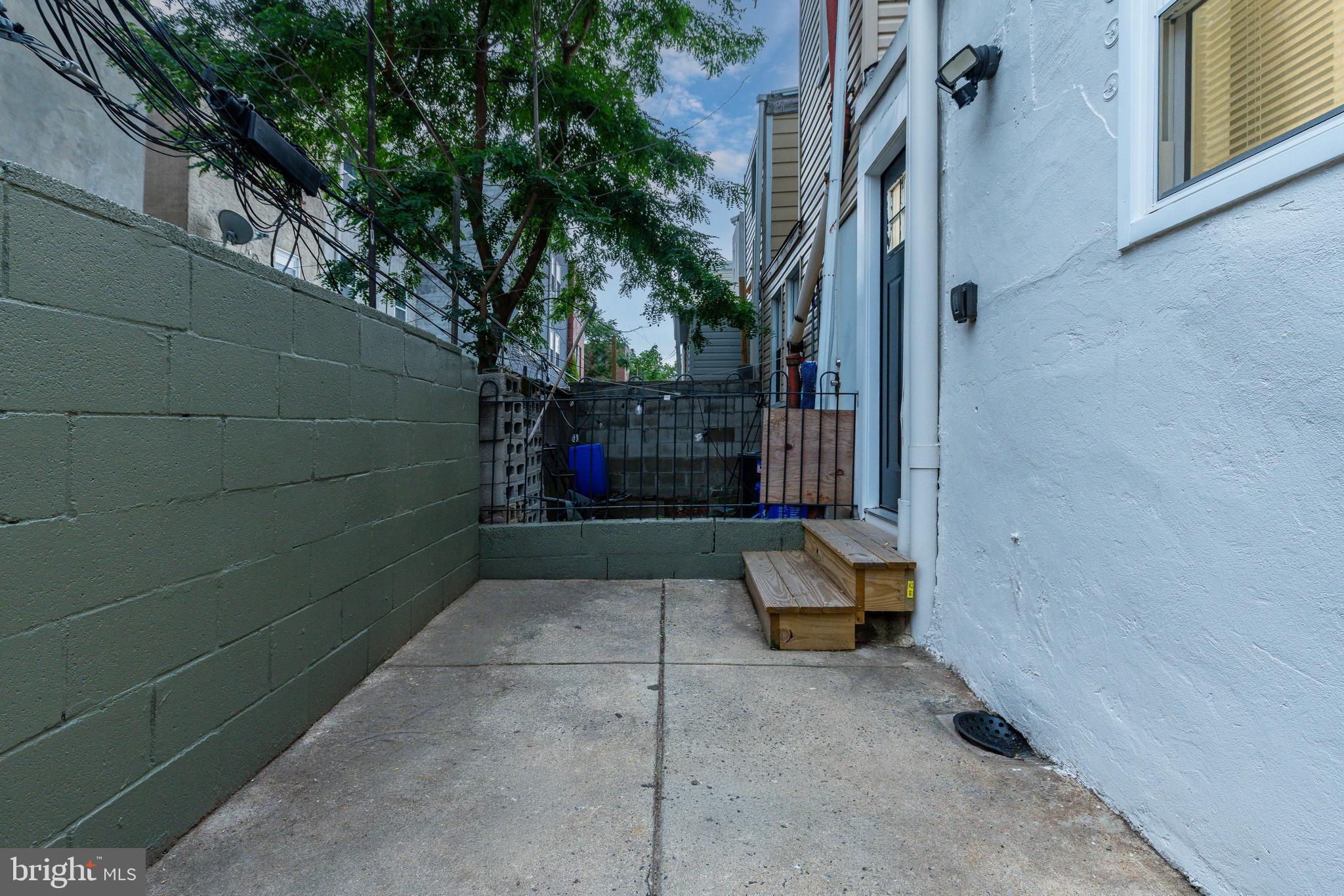 EAST PASSYUNK CROSSING - Residential