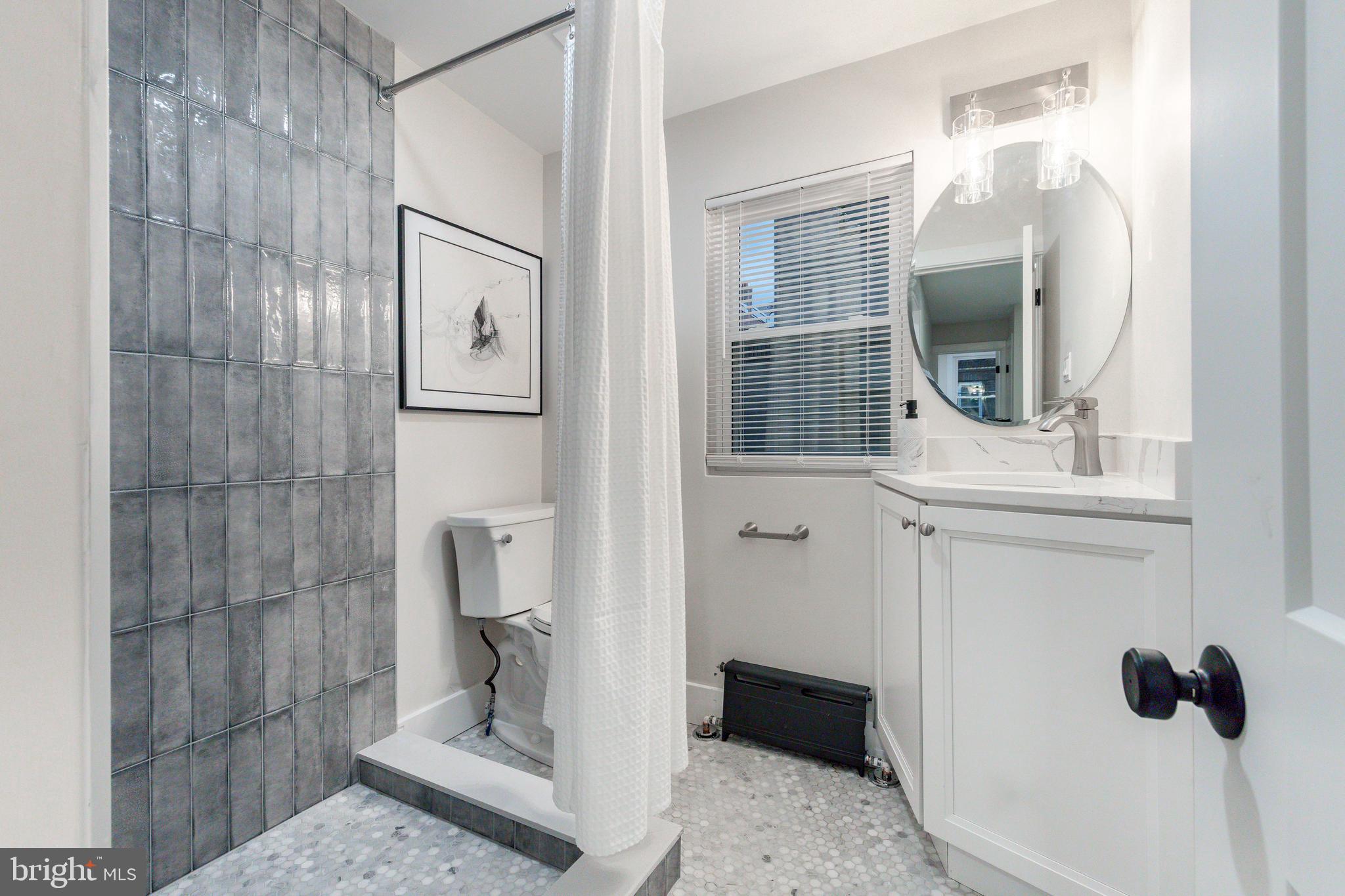 EAST PASSYUNK CROSSING - Residential