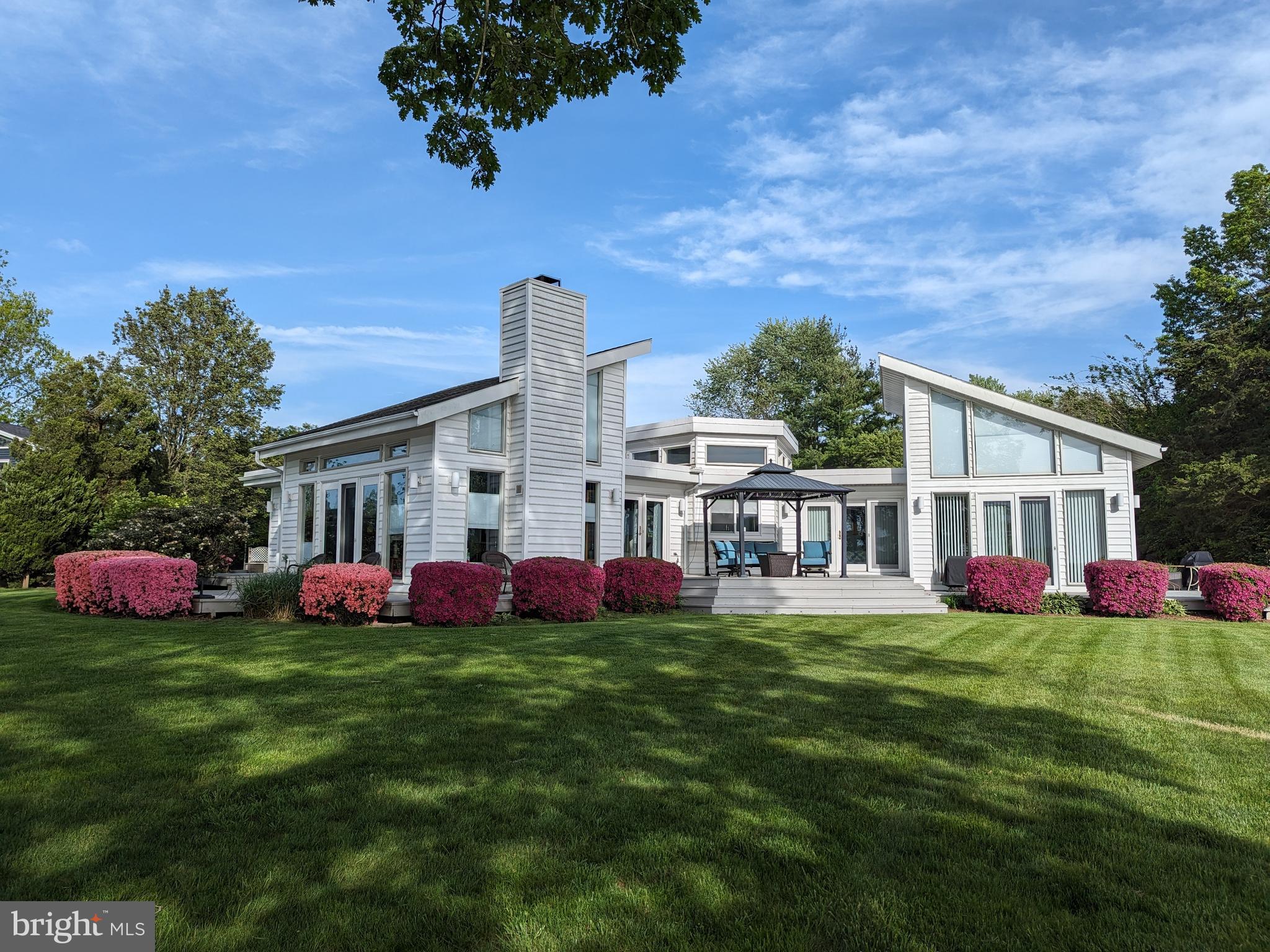 LAKE MEADE - Residential