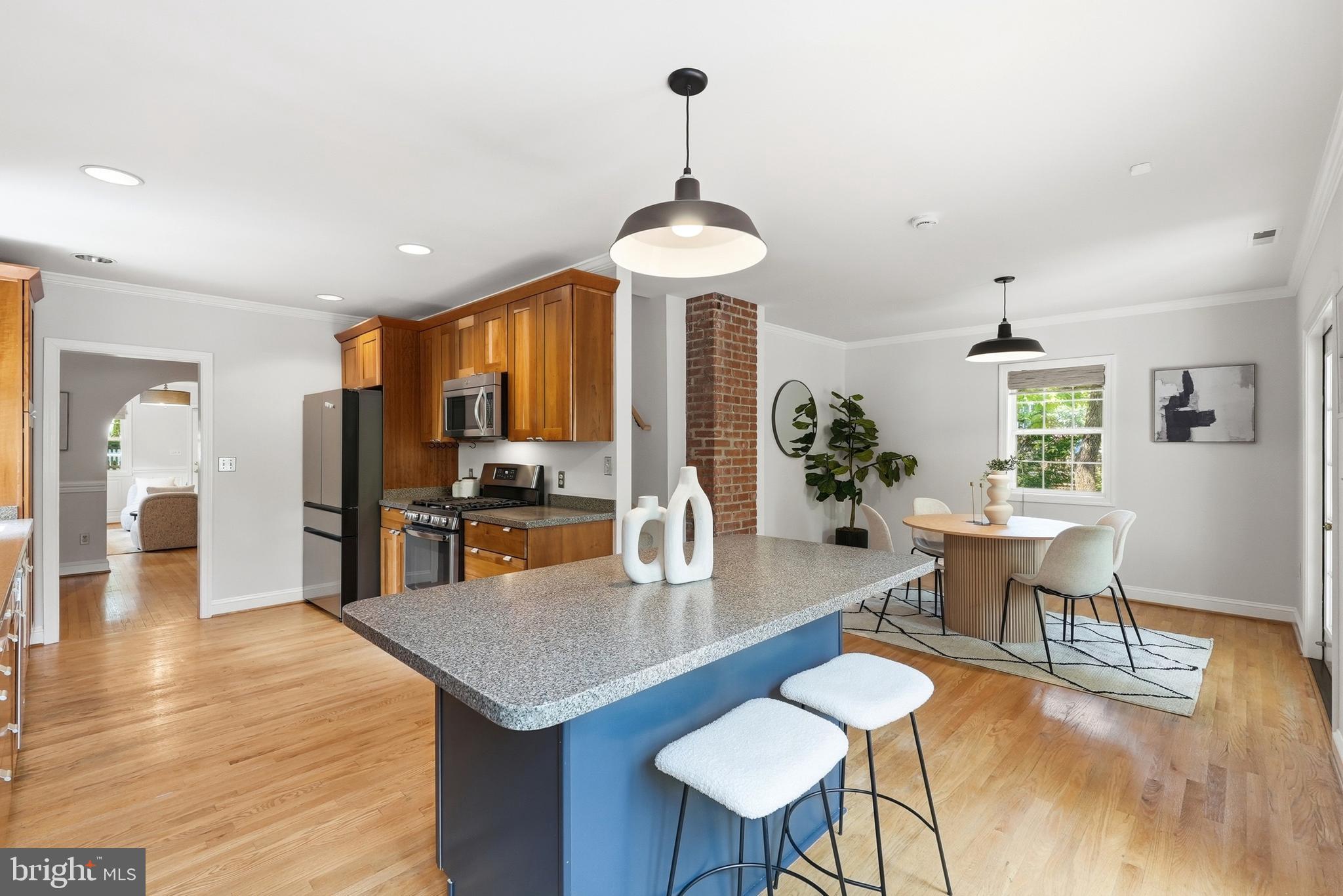 TAKOMA PARK - Residential