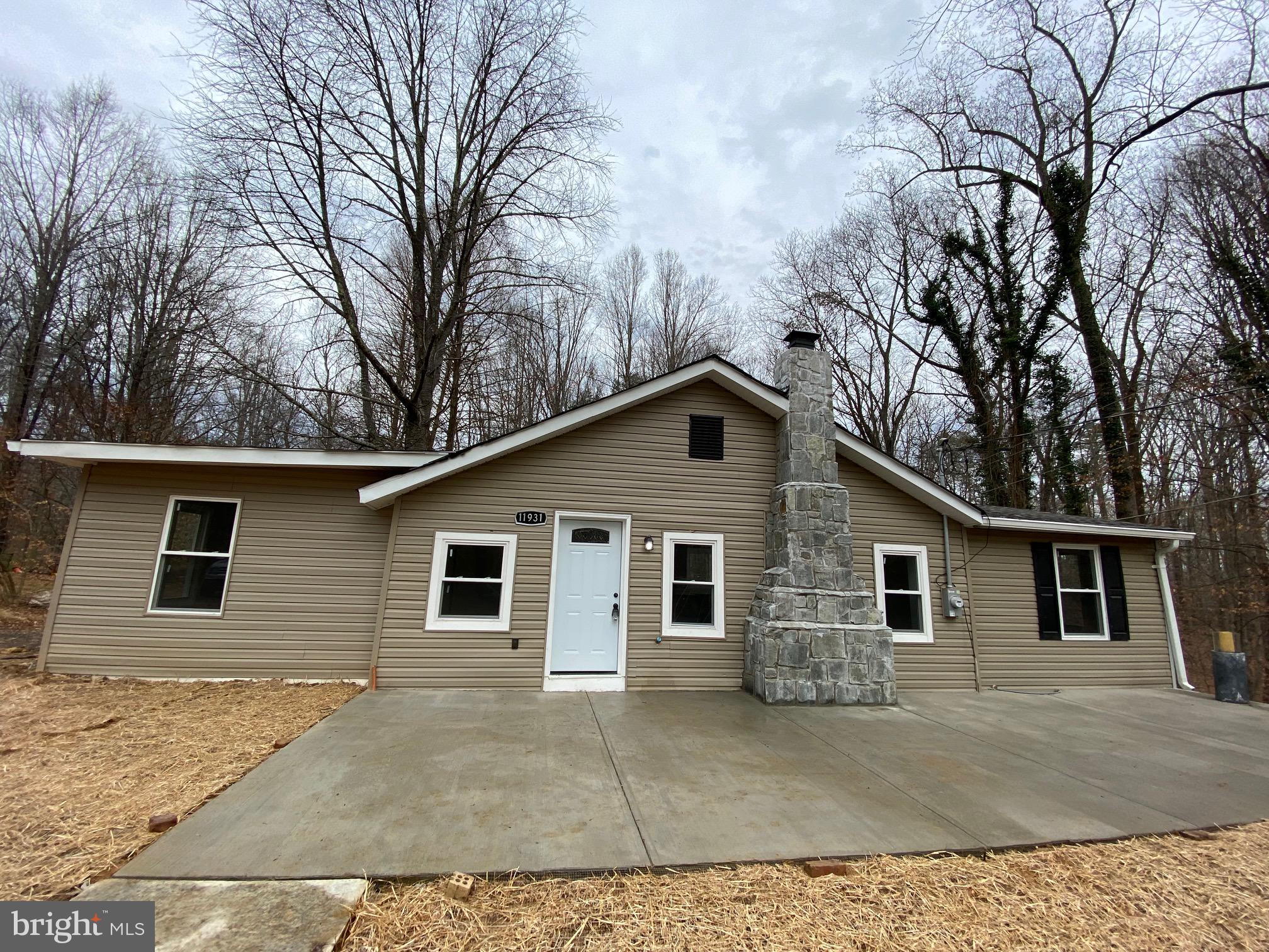 LAKE JACKSON - Residential