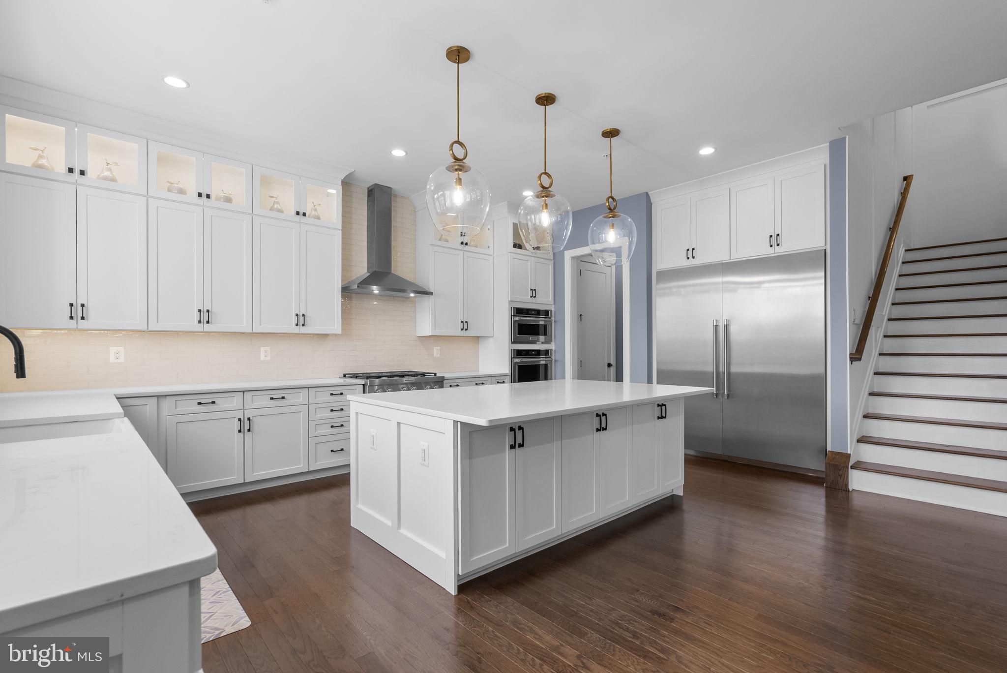 LINDEN GROVE - Residential