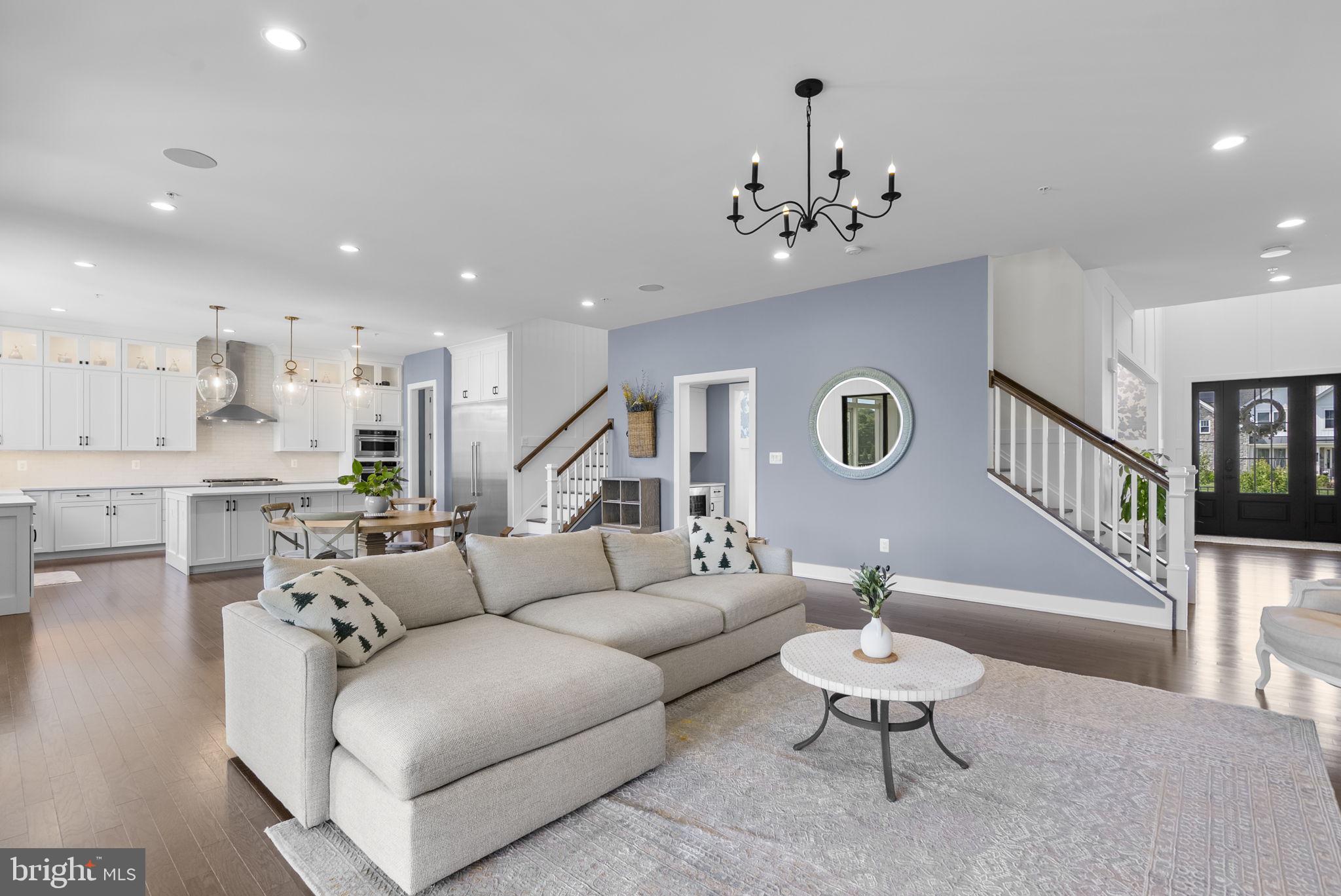 LINDEN GROVE - Residential