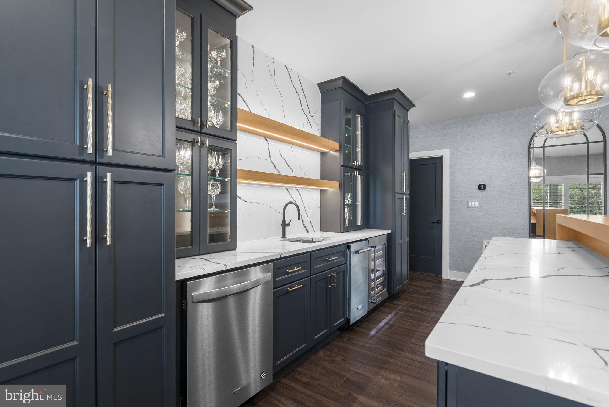 LINDEN GROVE - Residential