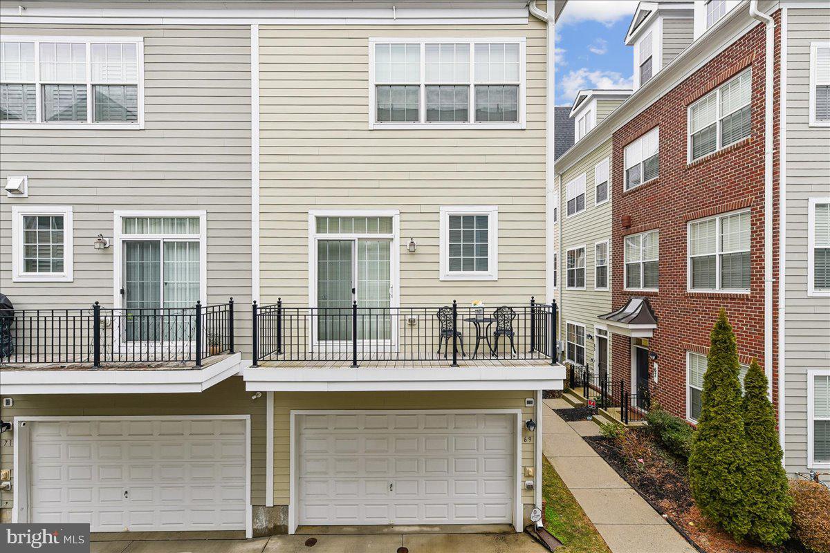 TOWSON GREEN - Residential
