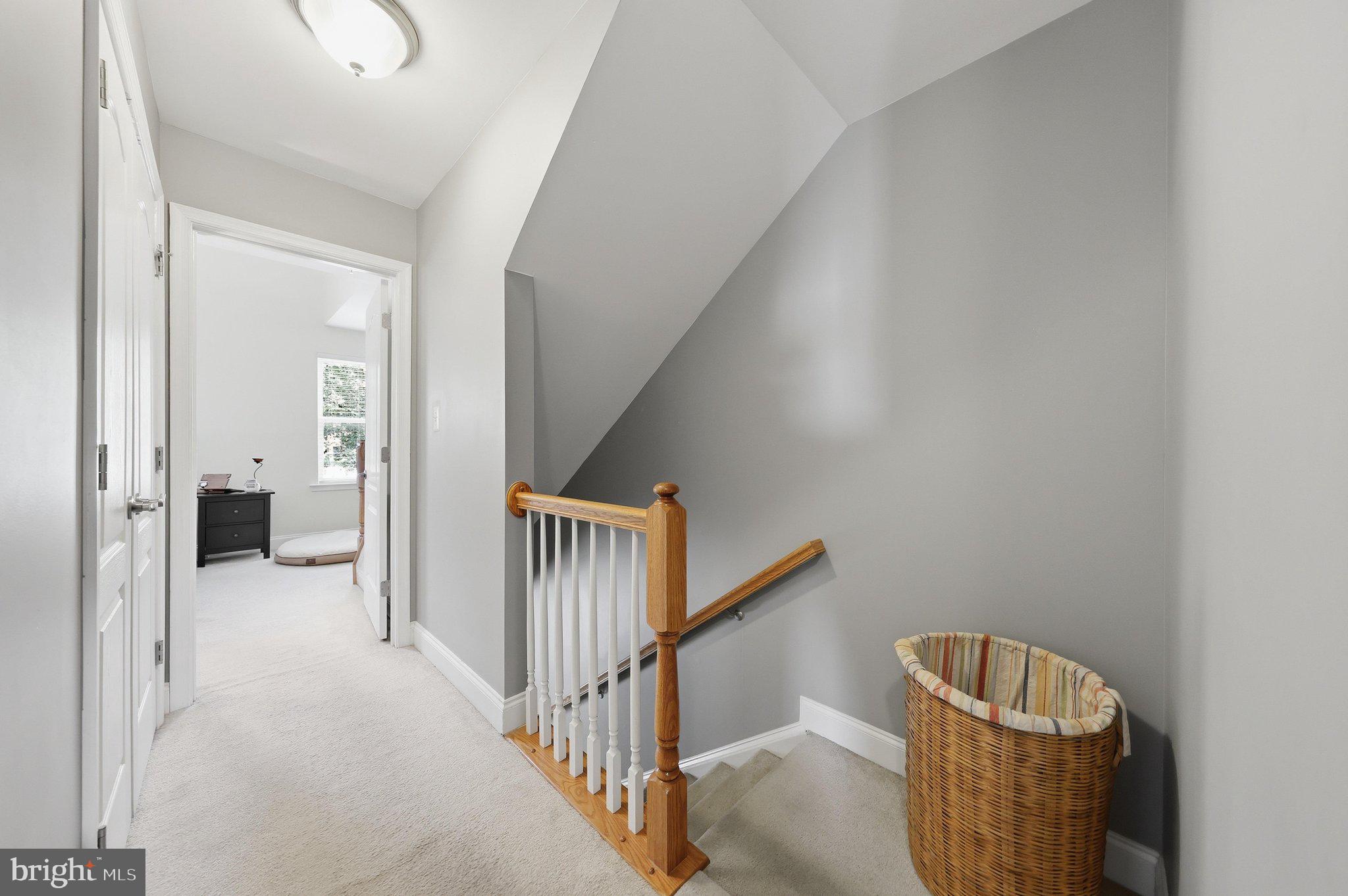 NORTH POINTE - Residential