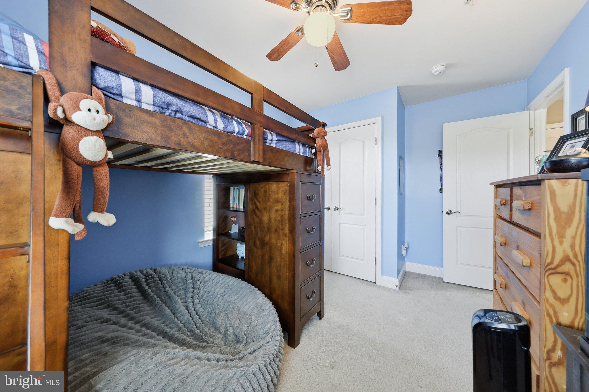 NORTH POINTE - Residential