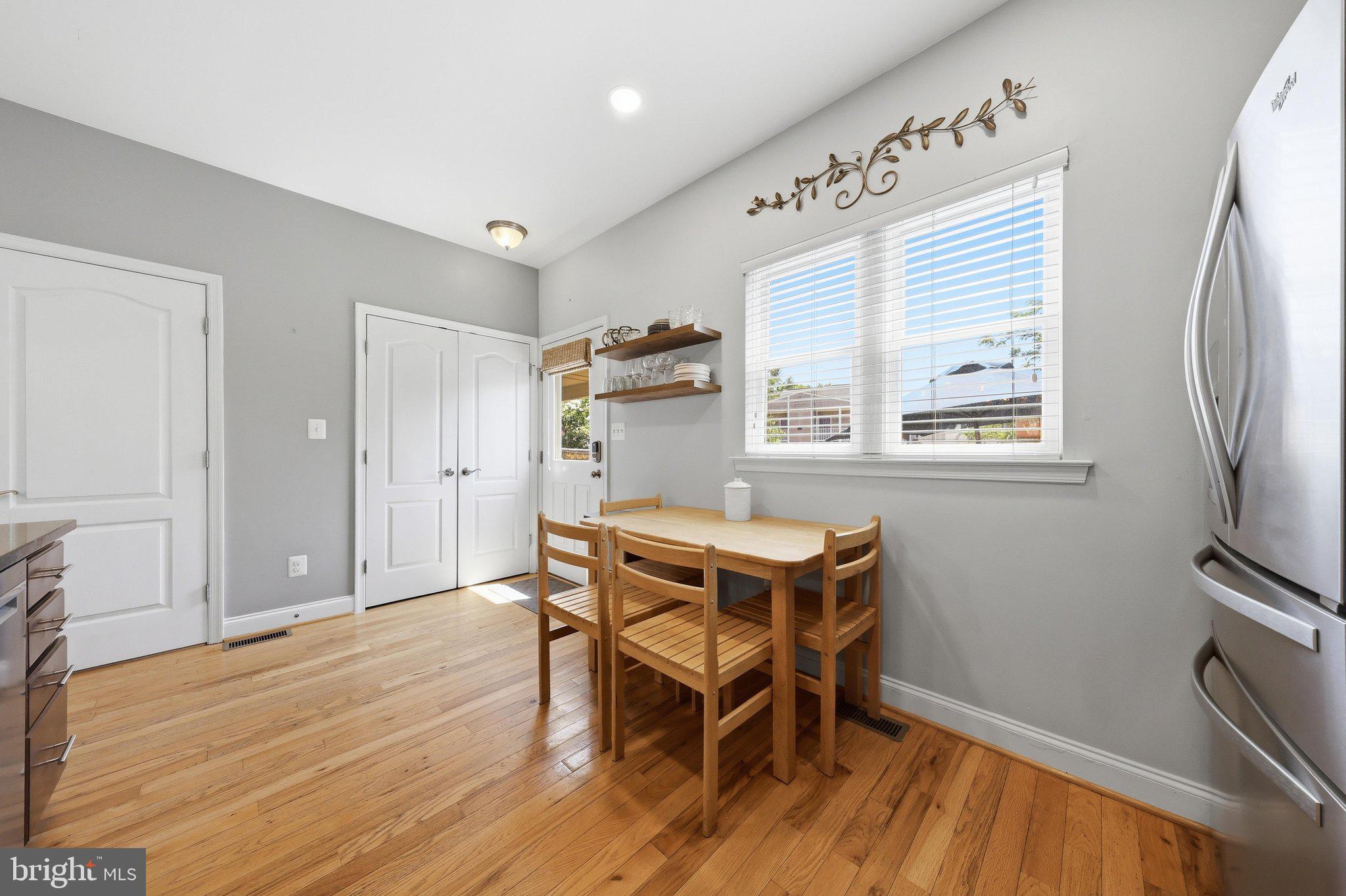 NORTH POINTE - Residential