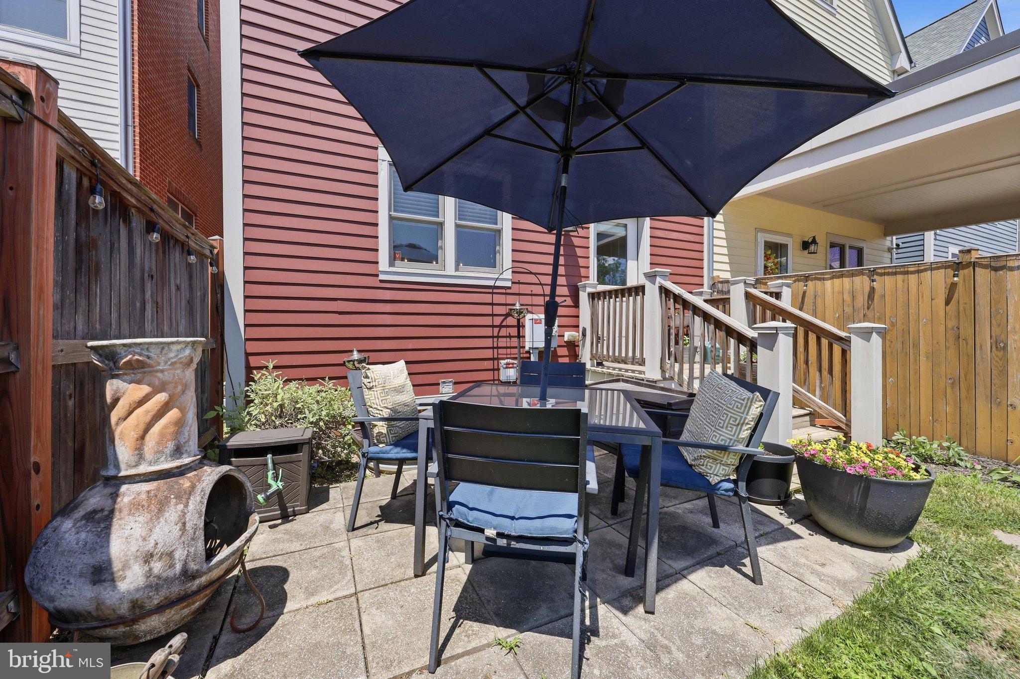 NORTH POINTE - Residential