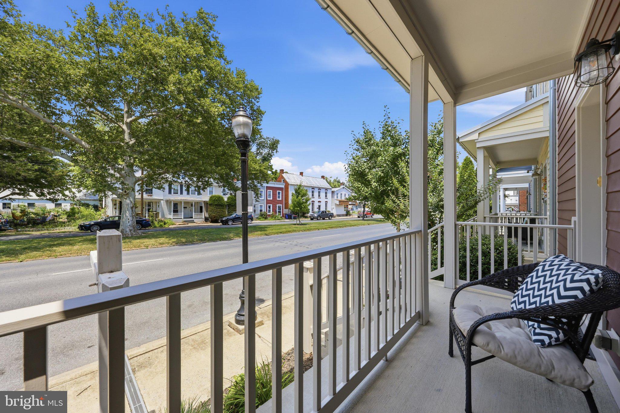 NORTH POINTE - Residential
