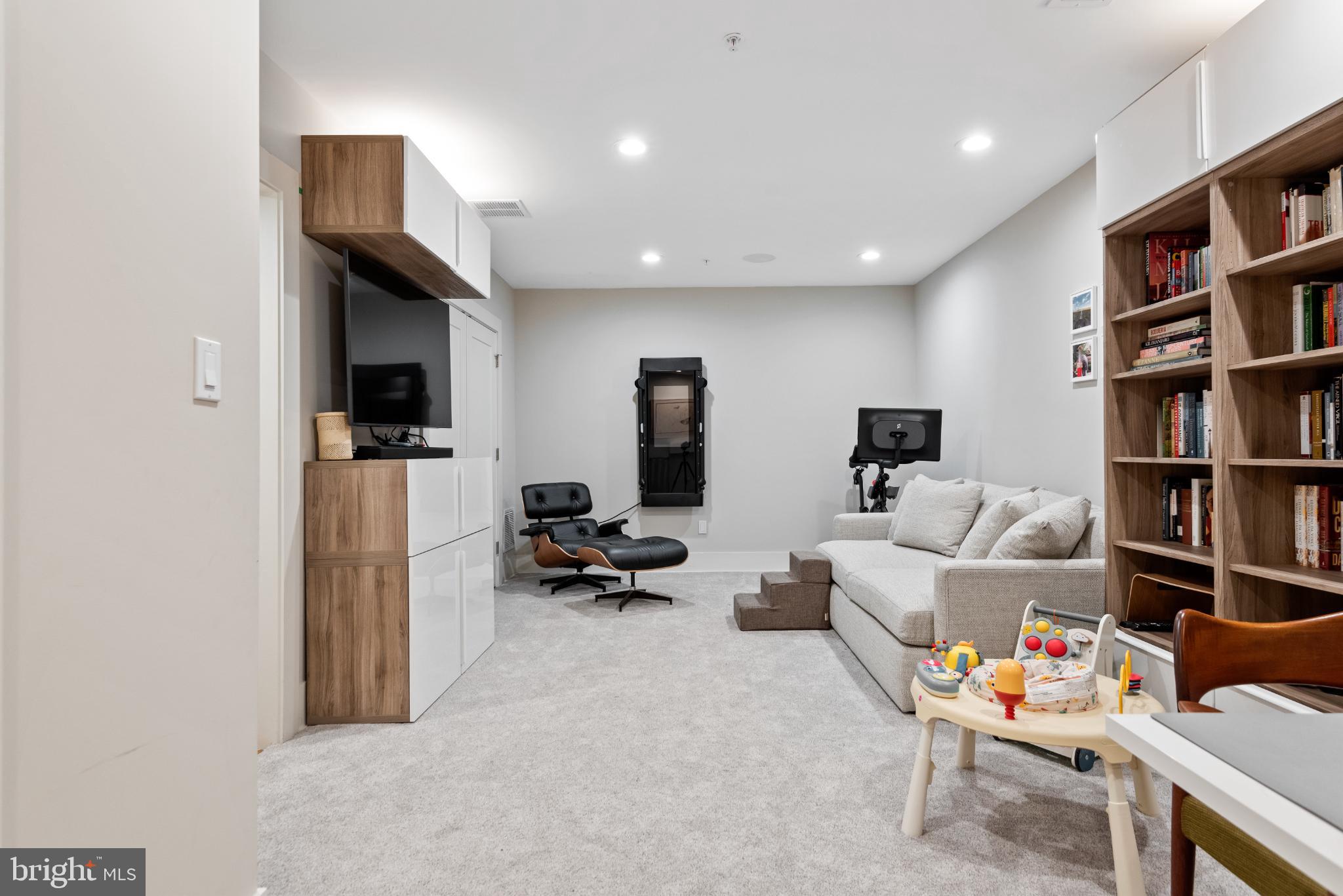 LITTLE FALLS PLACE - Residential
