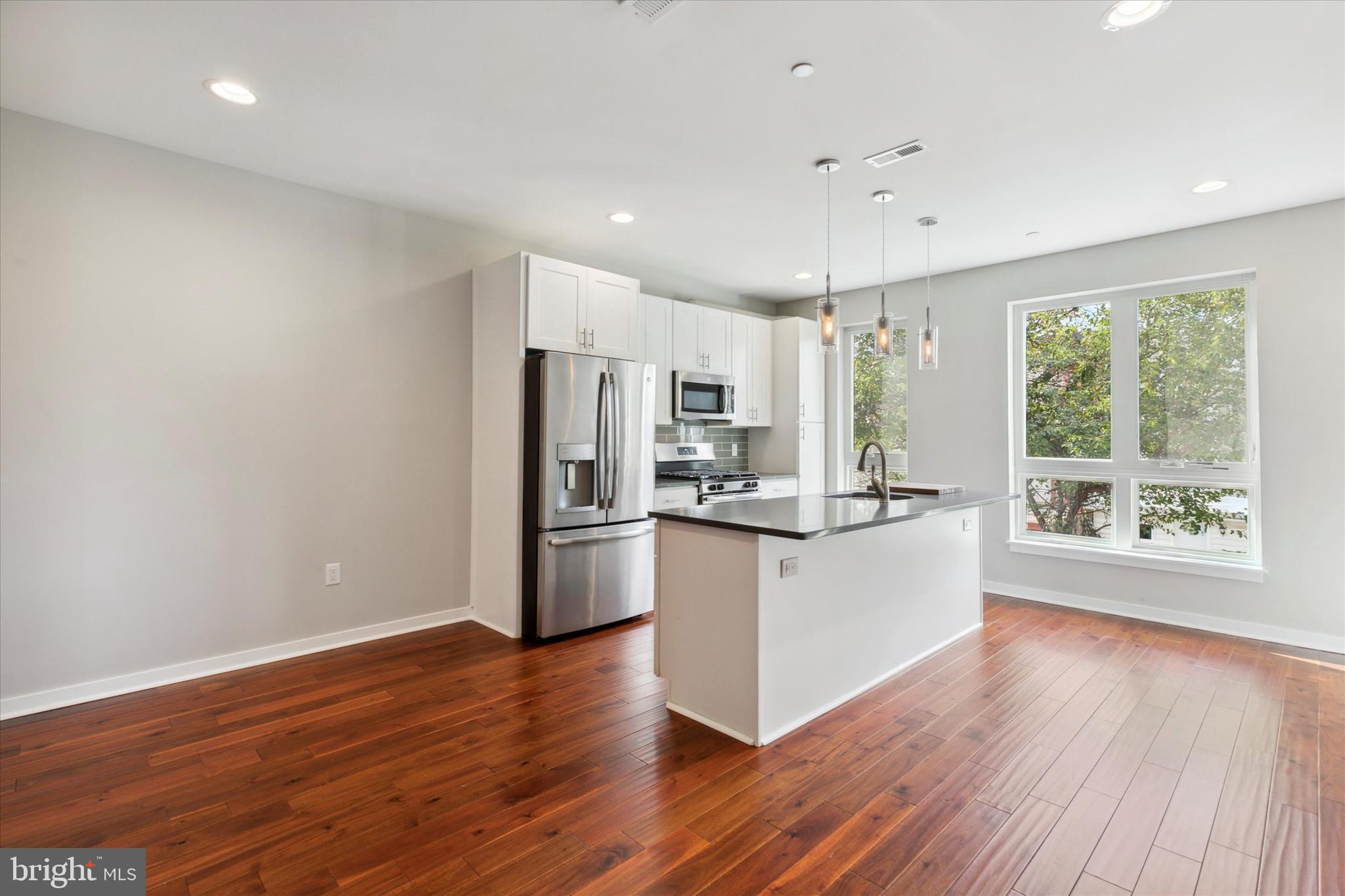 MANAYUNK - Residential