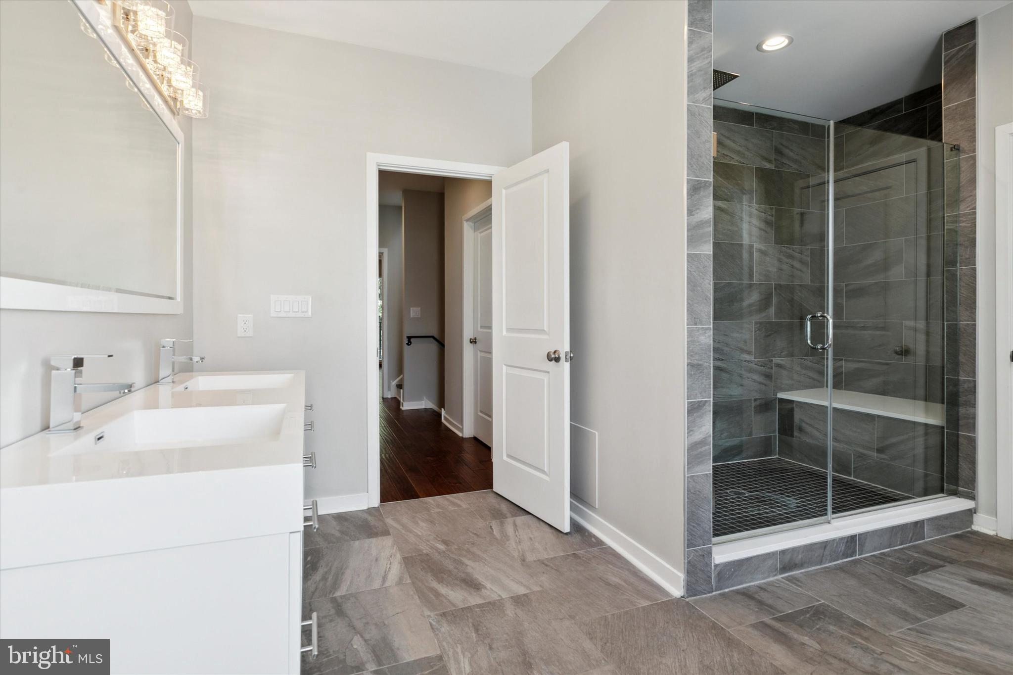 MANAYUNK - Residential