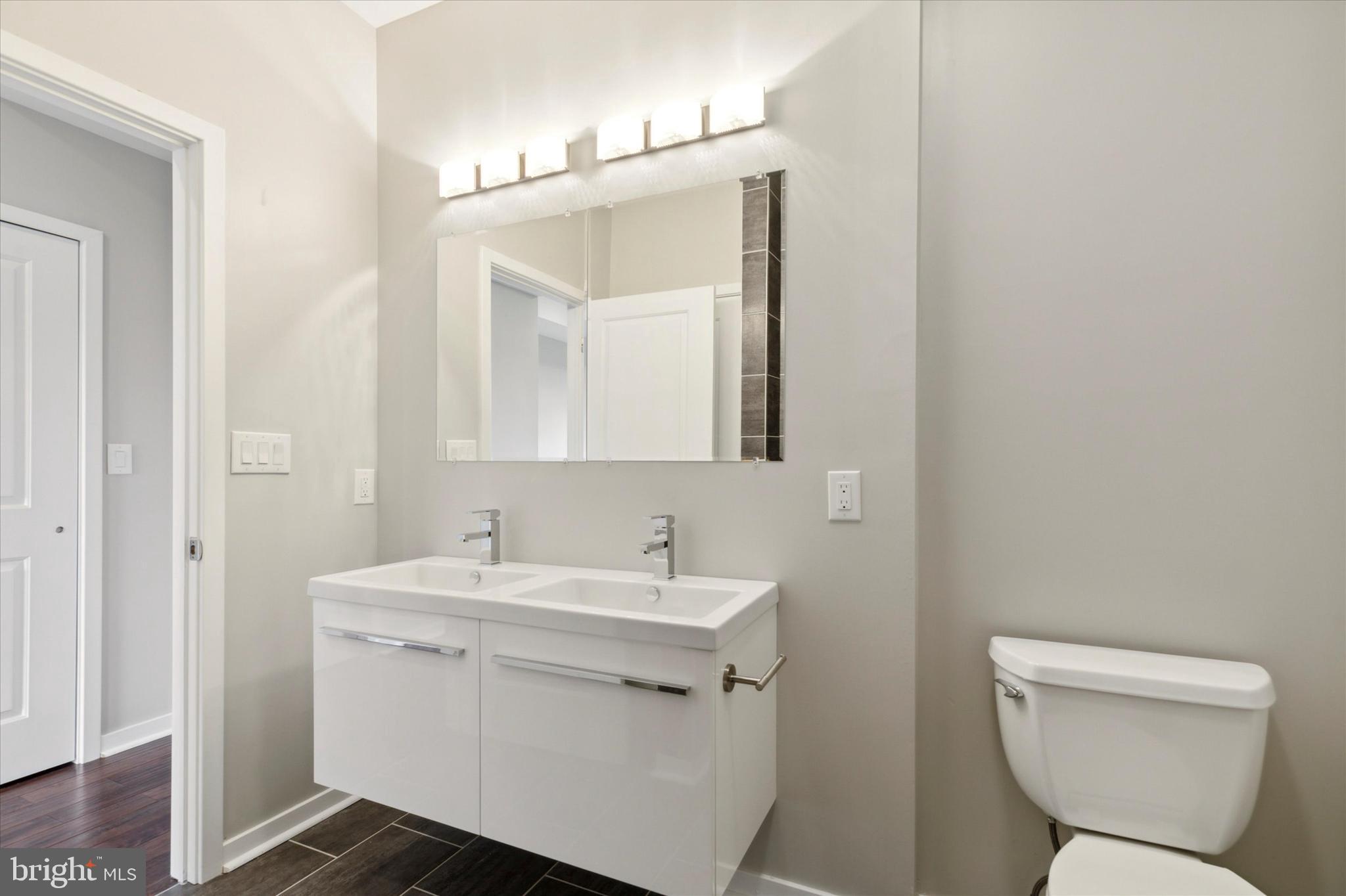 MANAYUNK - Residential