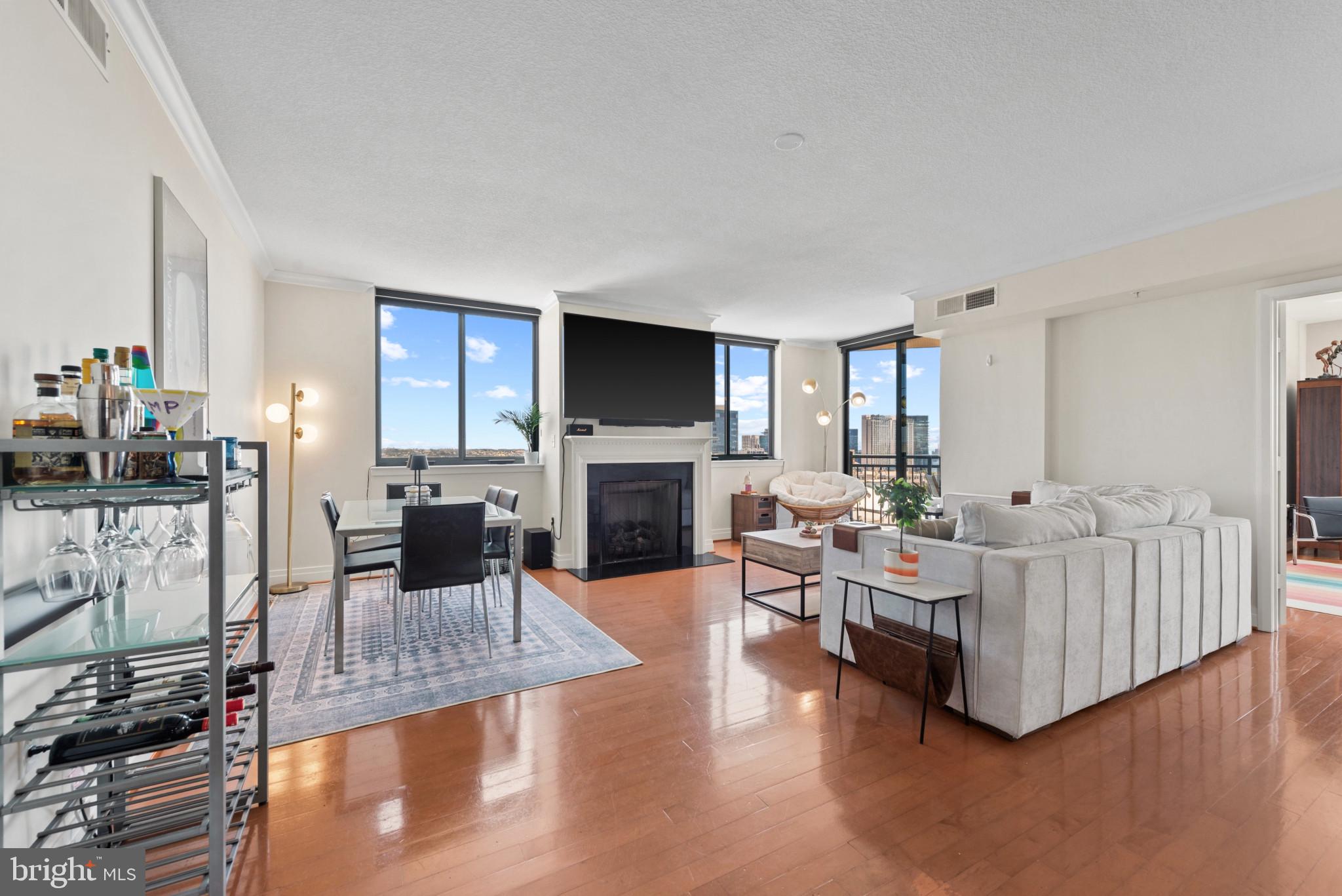 INNER HARBOR - Residential
