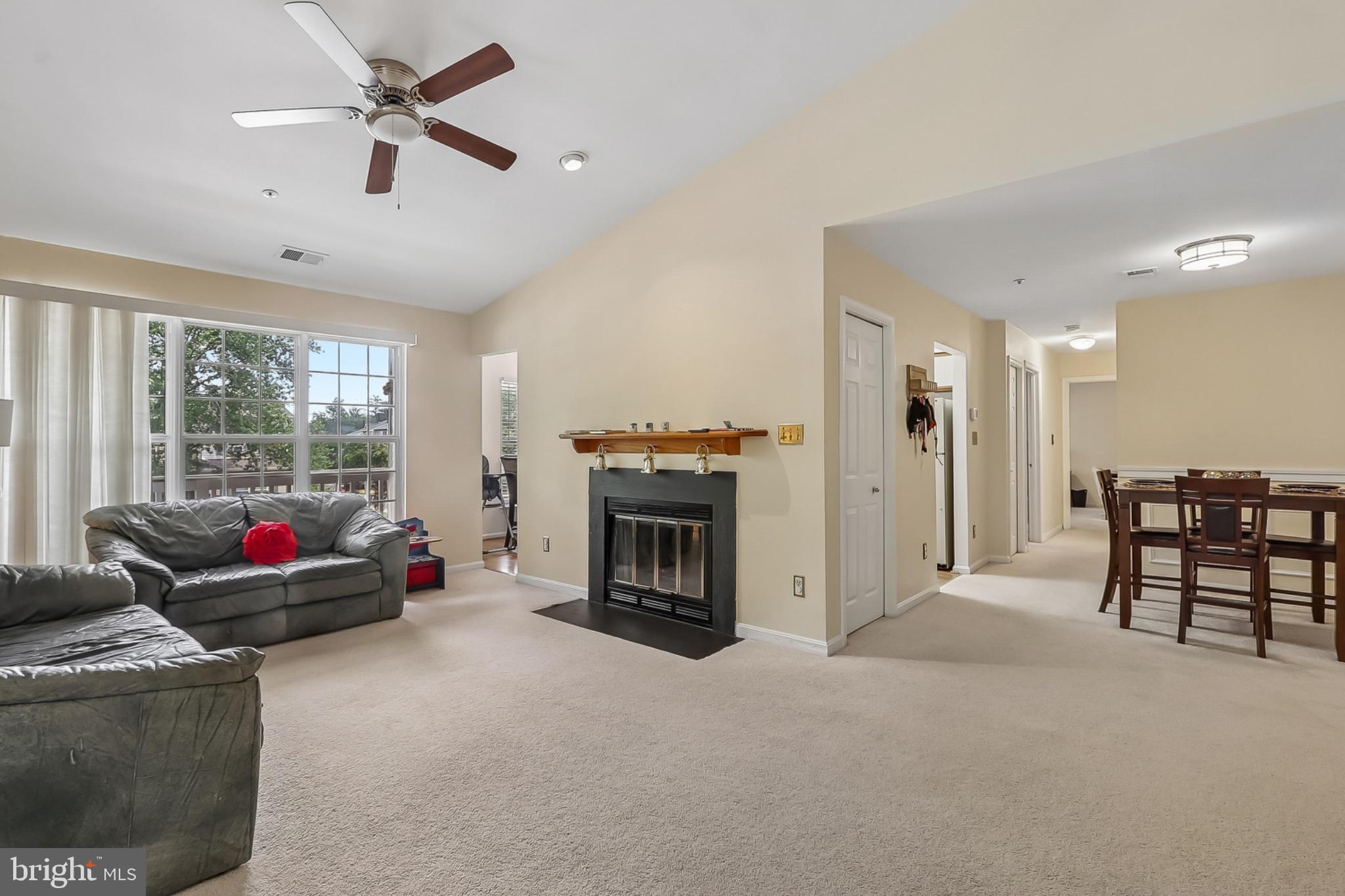 GLENSFORD CONDO - Residential