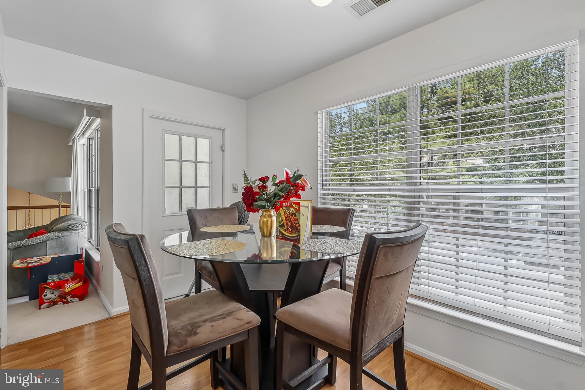 GLENSFORD CONDO - Residential