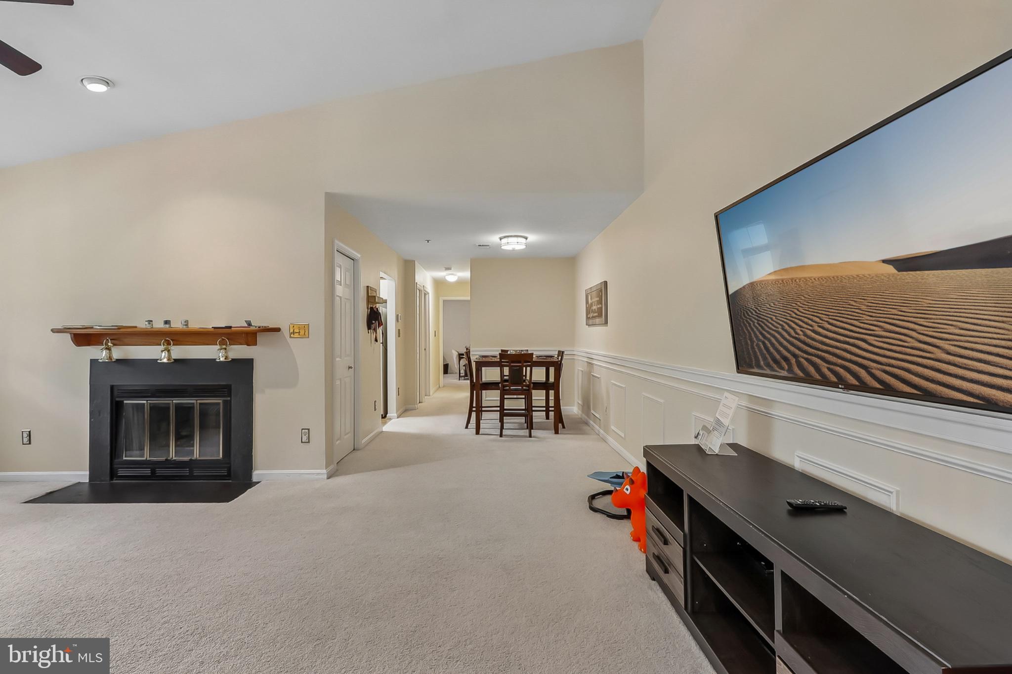 GLENSFORD CONDO - Residential