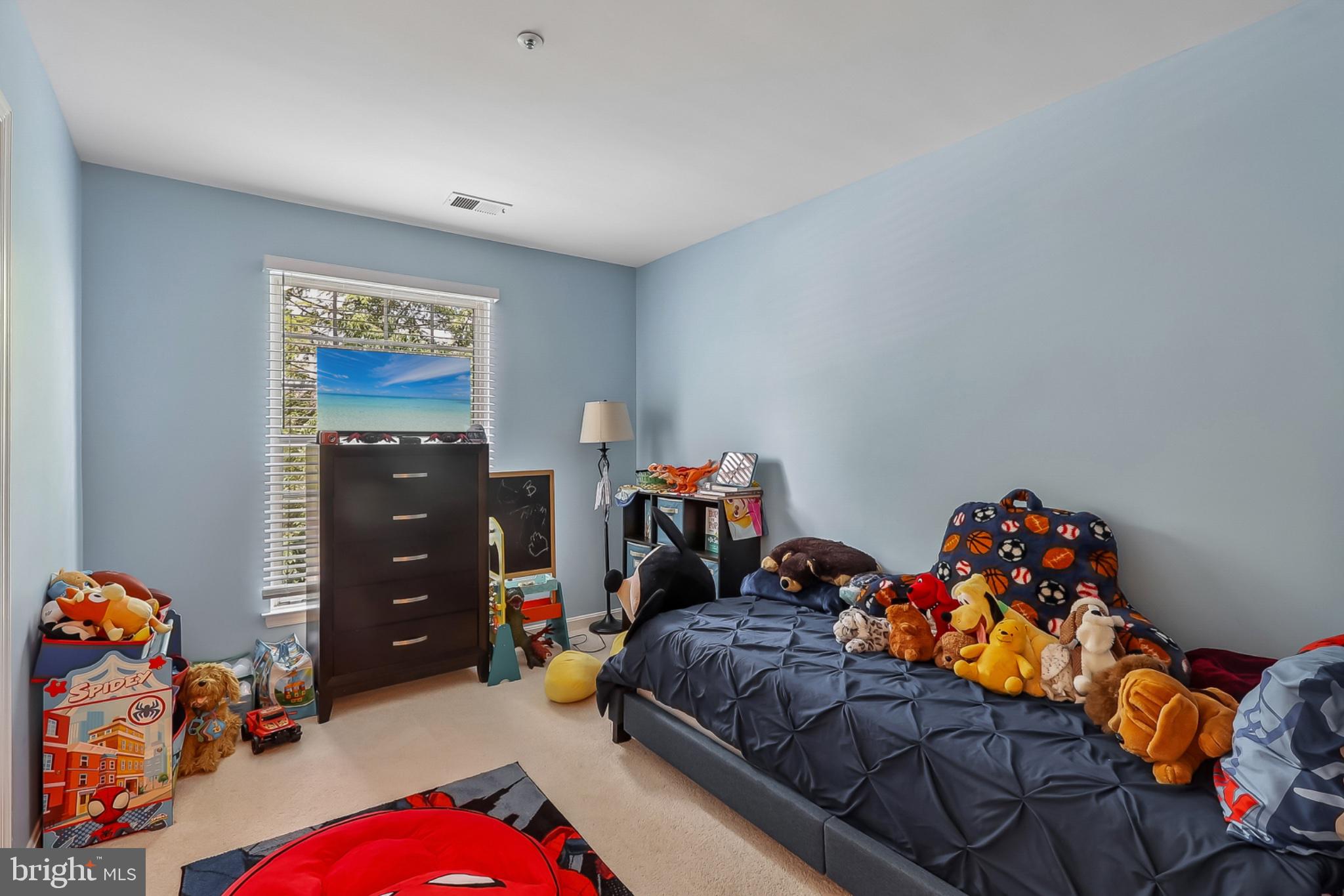 GLENSFORD CONDO - Residential