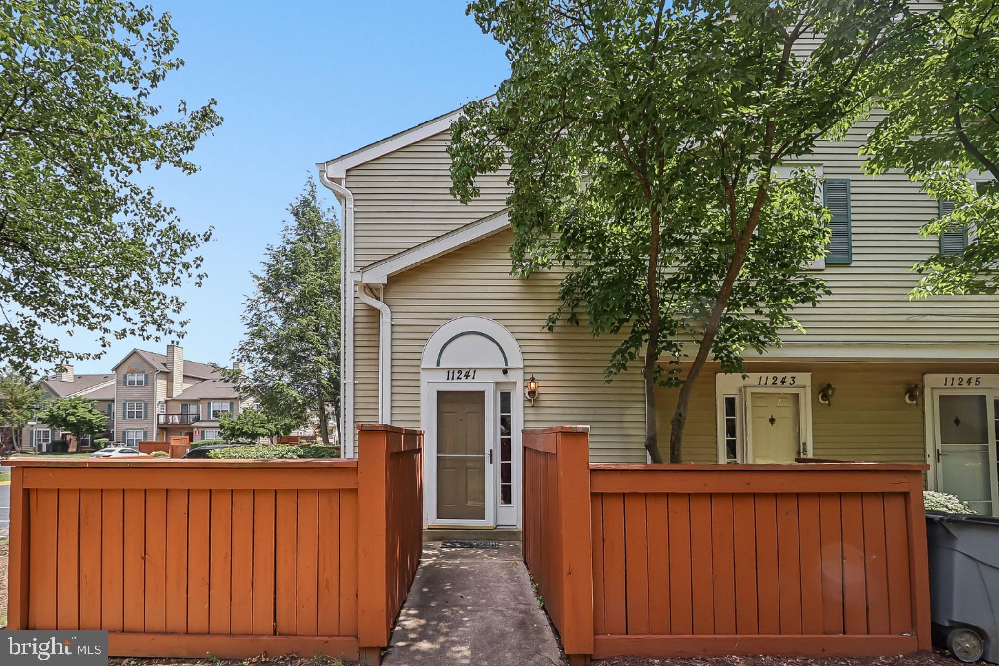 GLENSFORD CONDO - Residential