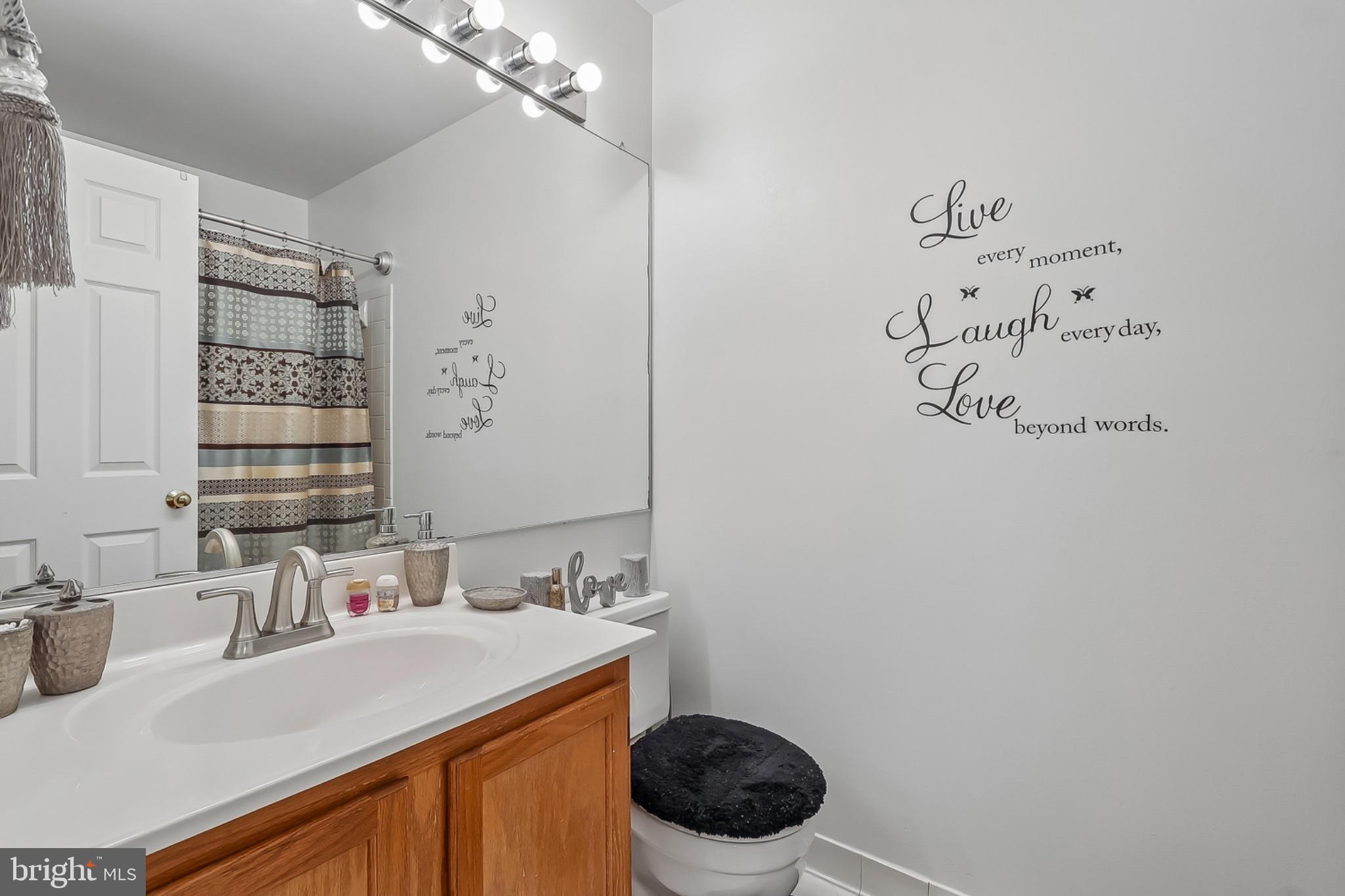 GLENSFORD CONDO - Residential
