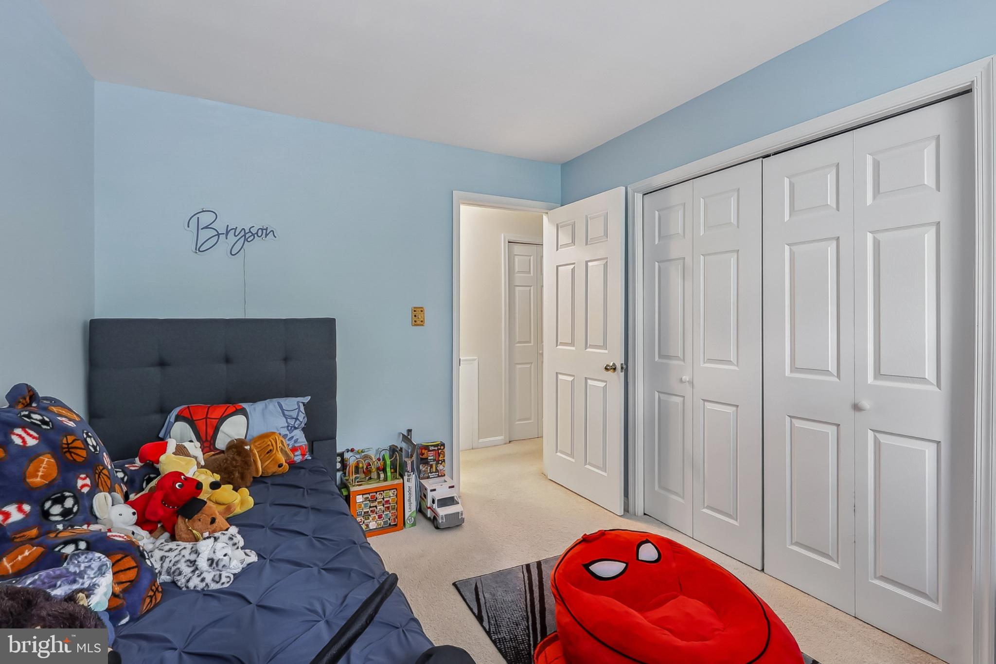 GLENSFORD CONDO - Residential