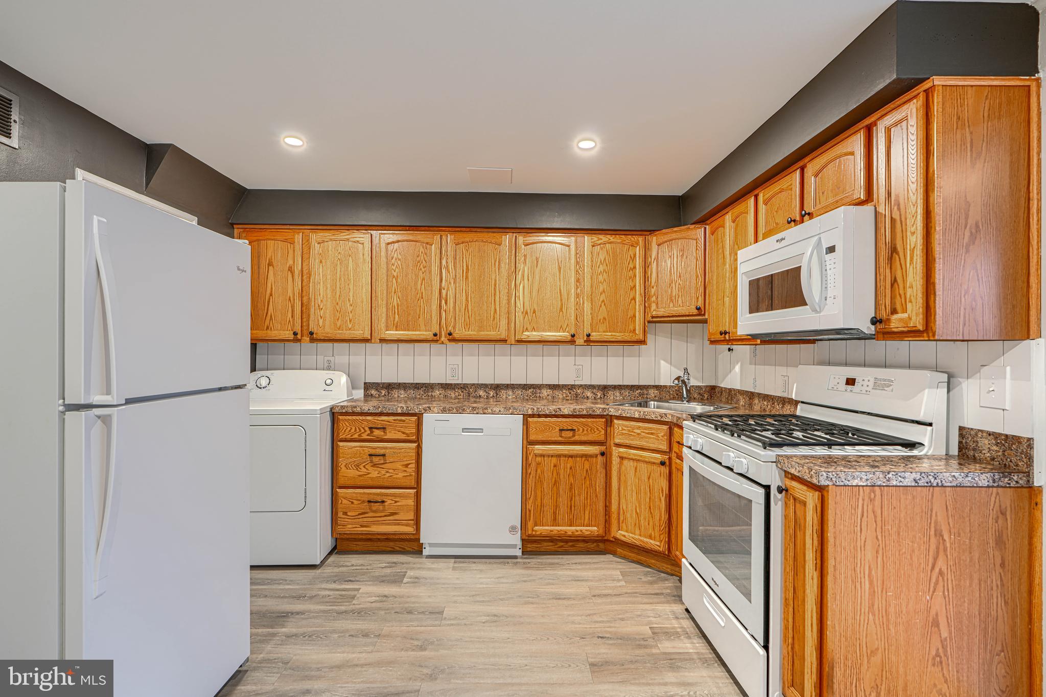 SOUTHFIELD - Residential