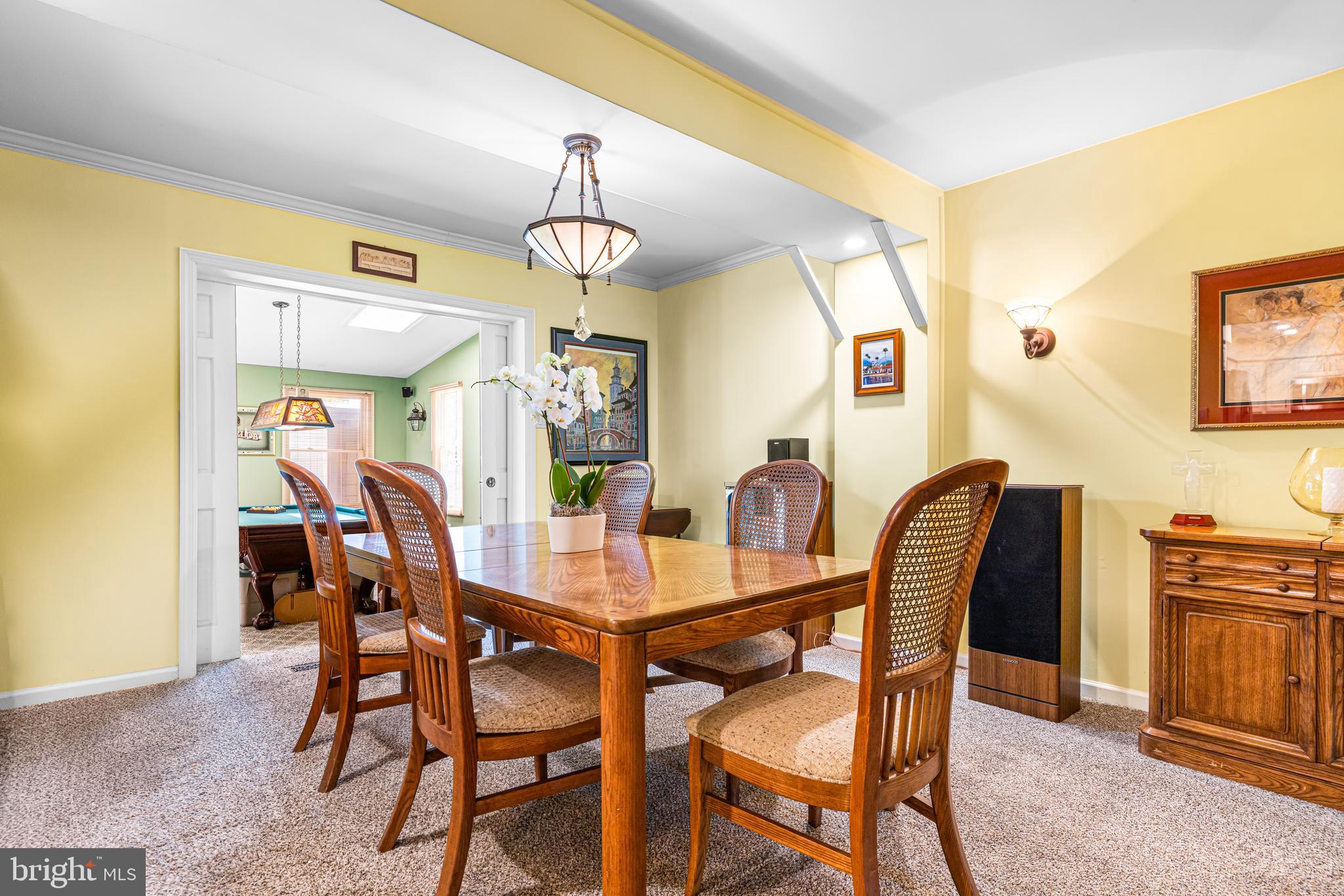 WILLOW MANOR - Residential