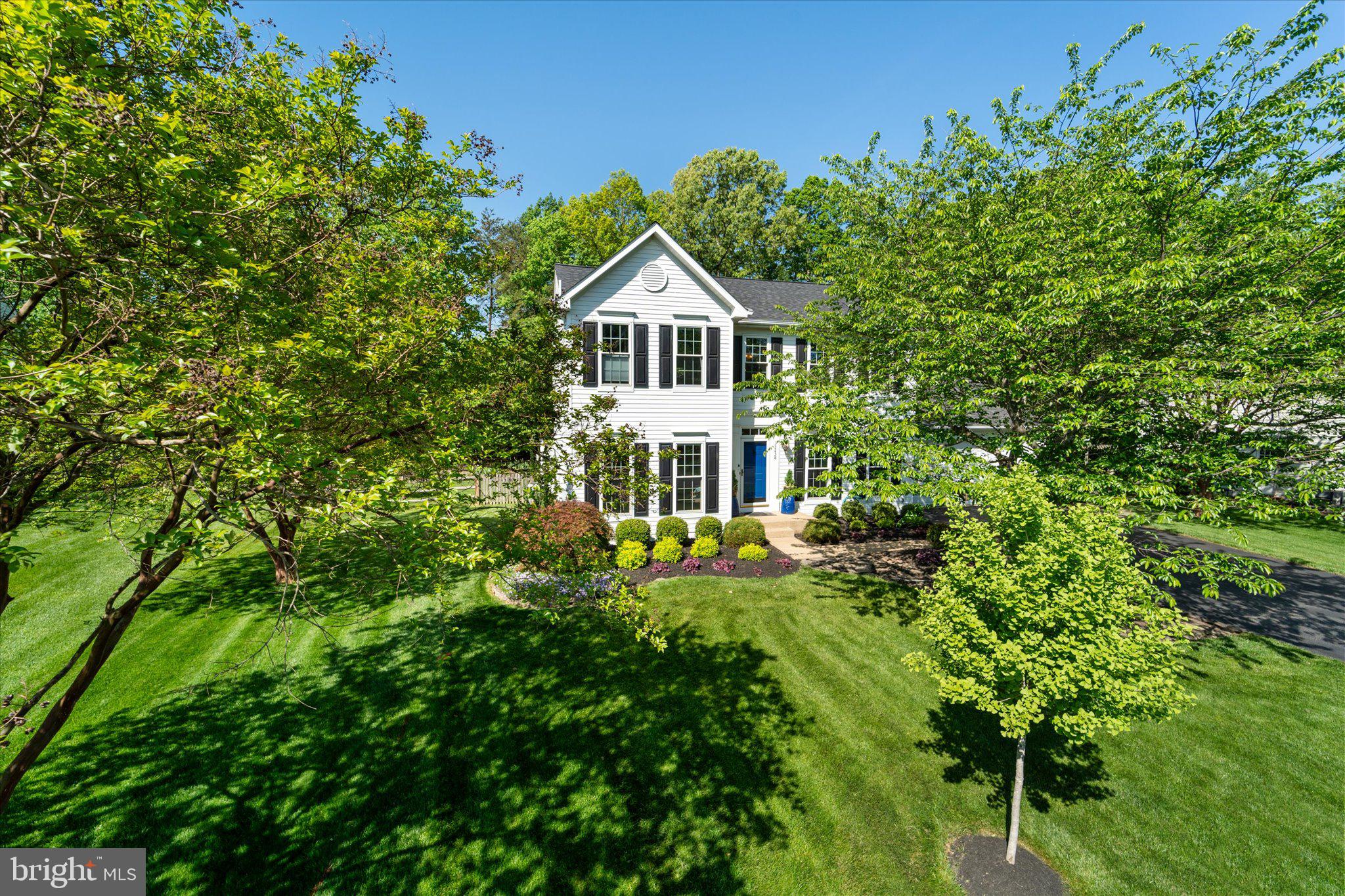 MEADOWBROOK WOODS - Residential