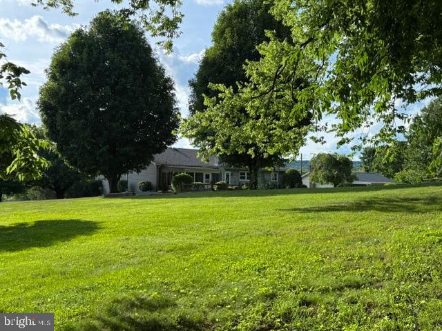 COLONIAL HILLS - Residential