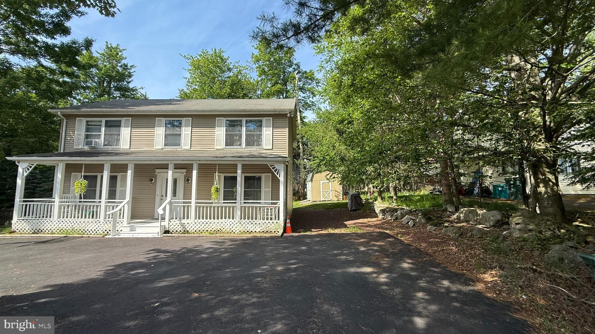 POCONO COUNTRY PLACE - Residential