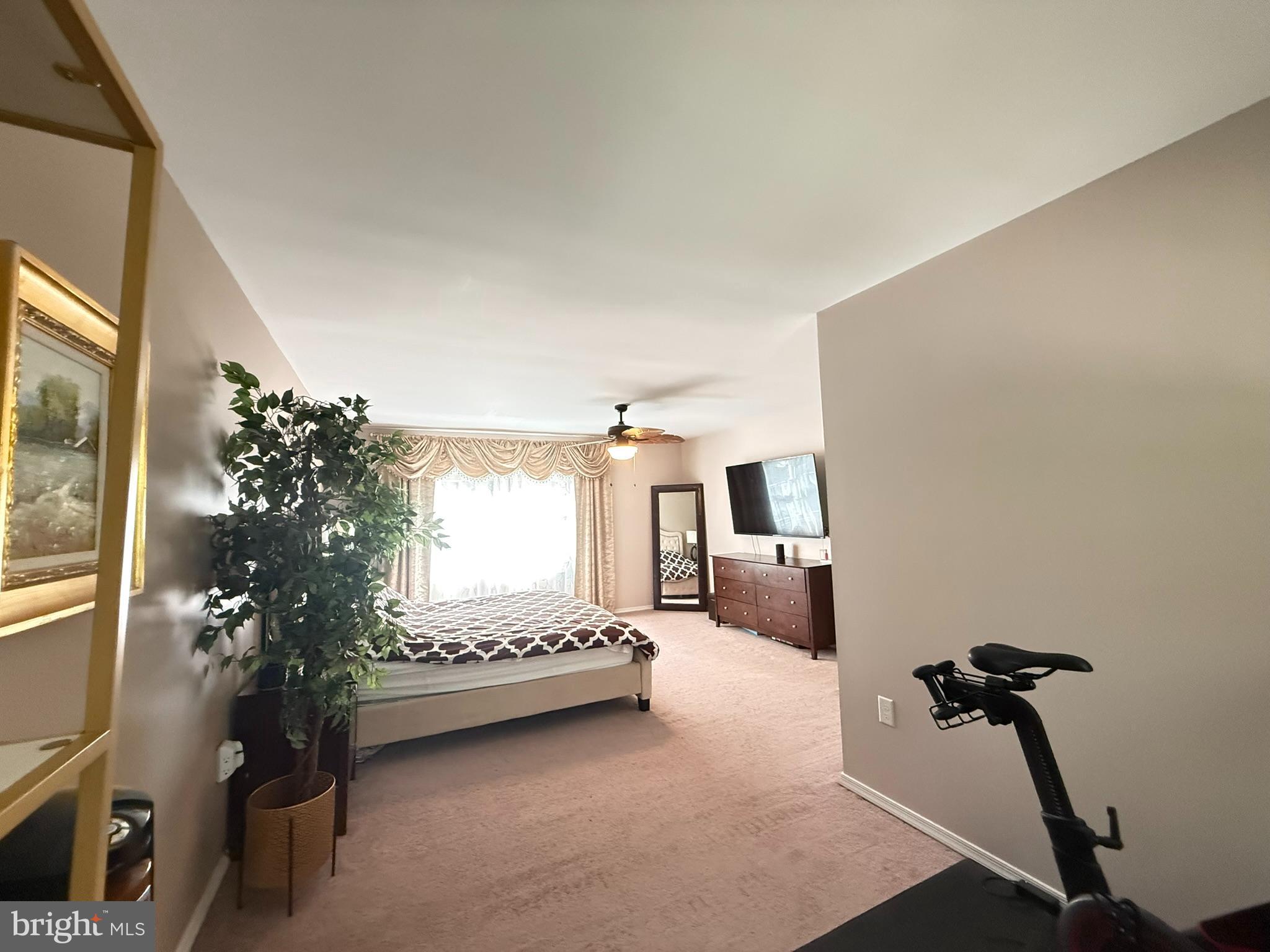 POCONO COUNTRY PLACE - Residential