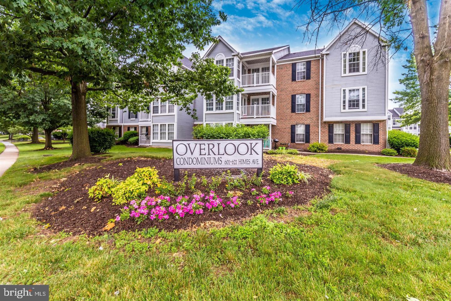 OVERLOOK - Residential
