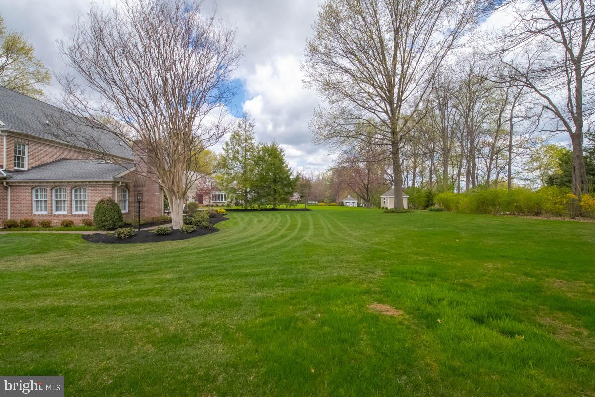STRATHMORE - Residential