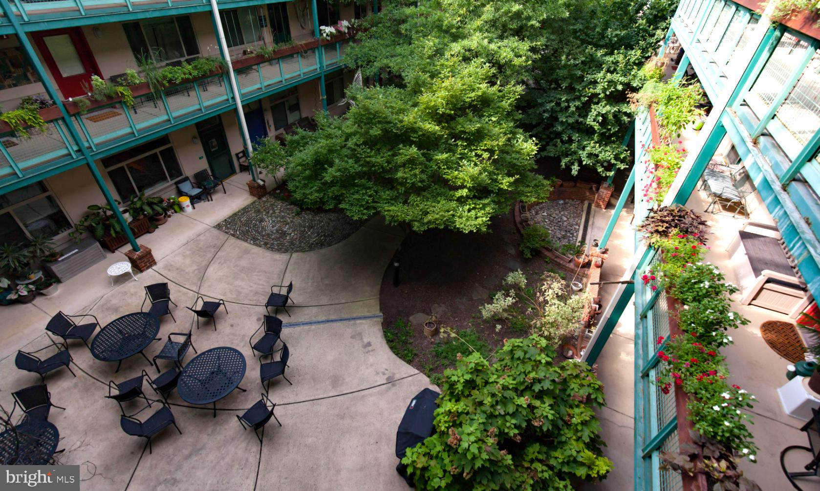 SILVER SPRING - Residential