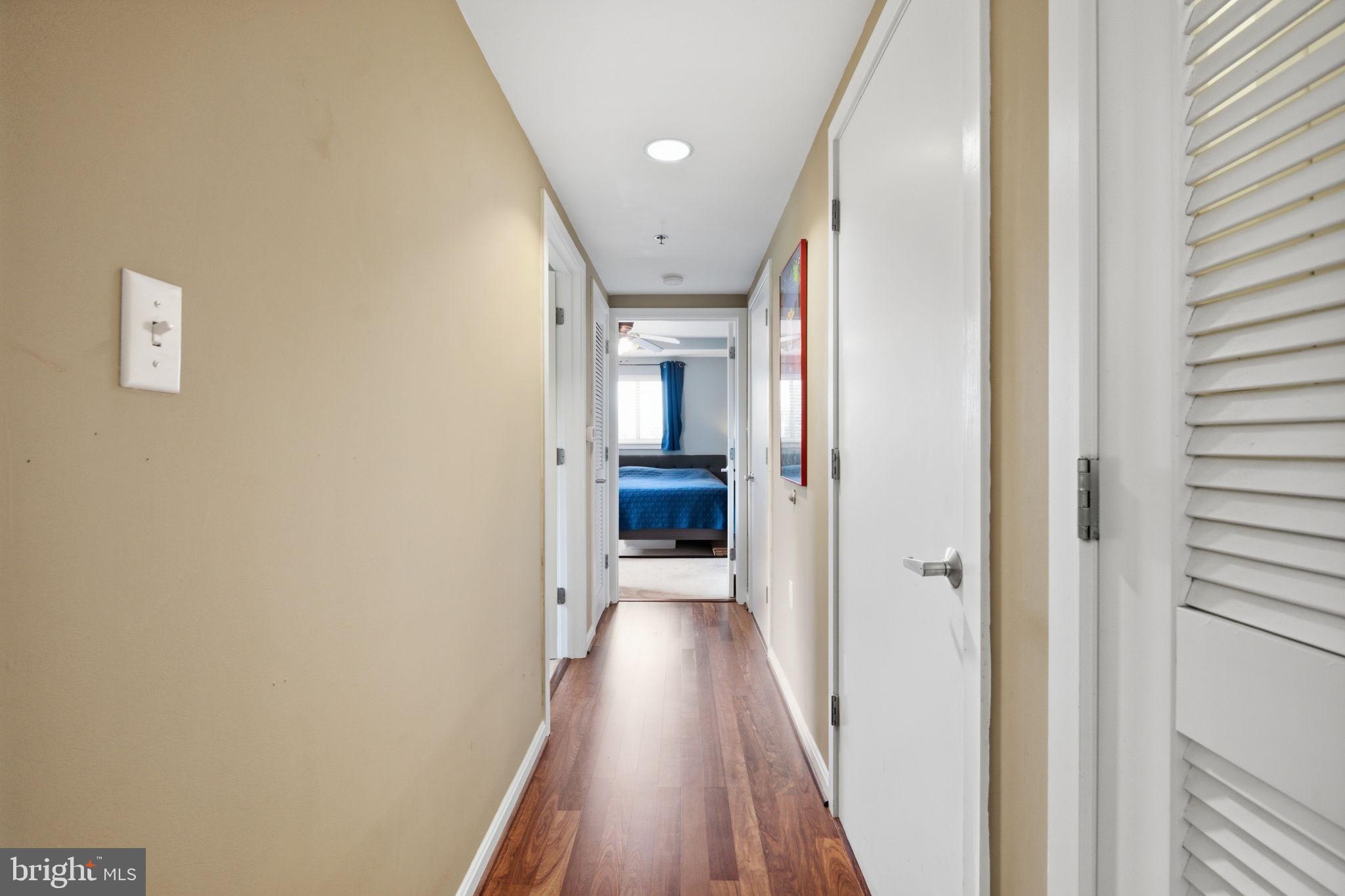 SILVER SPRING - Residential