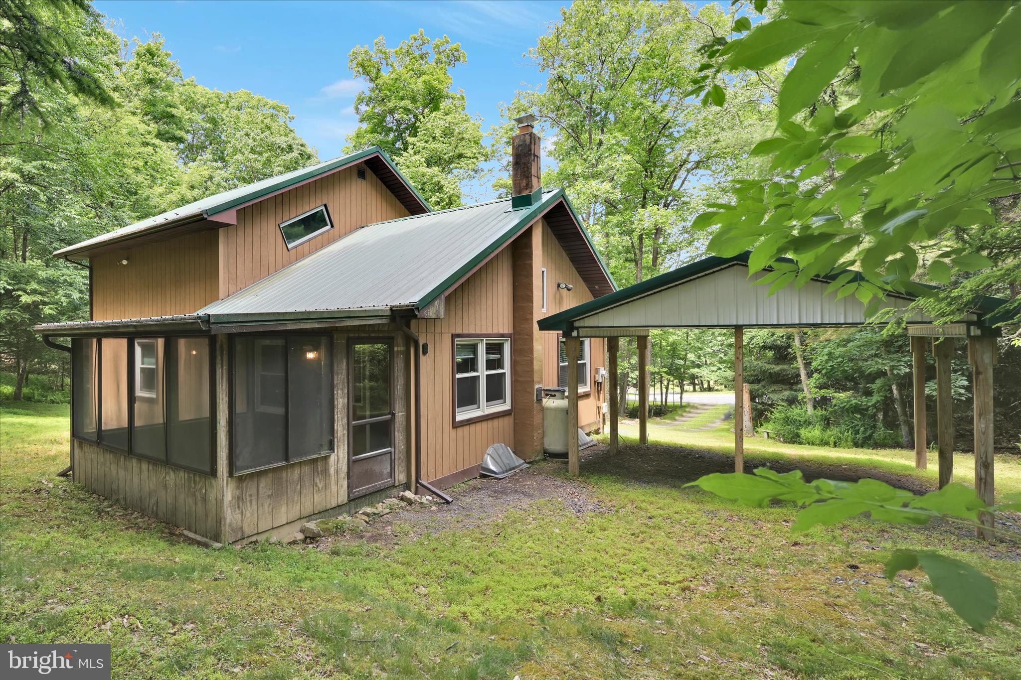 LAKE WYNONAH - Residential