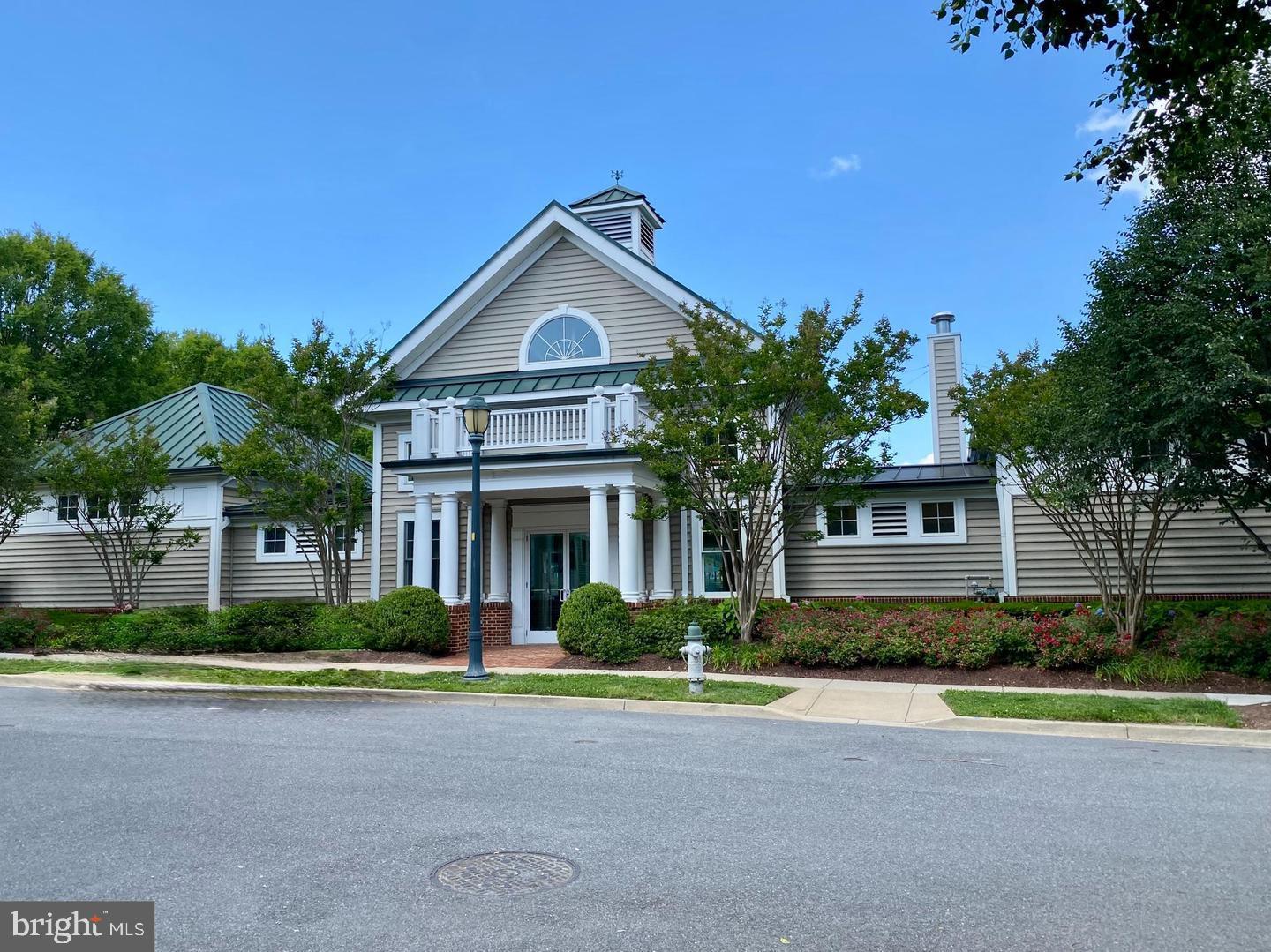 KING FARM WATKINS POND - Residential