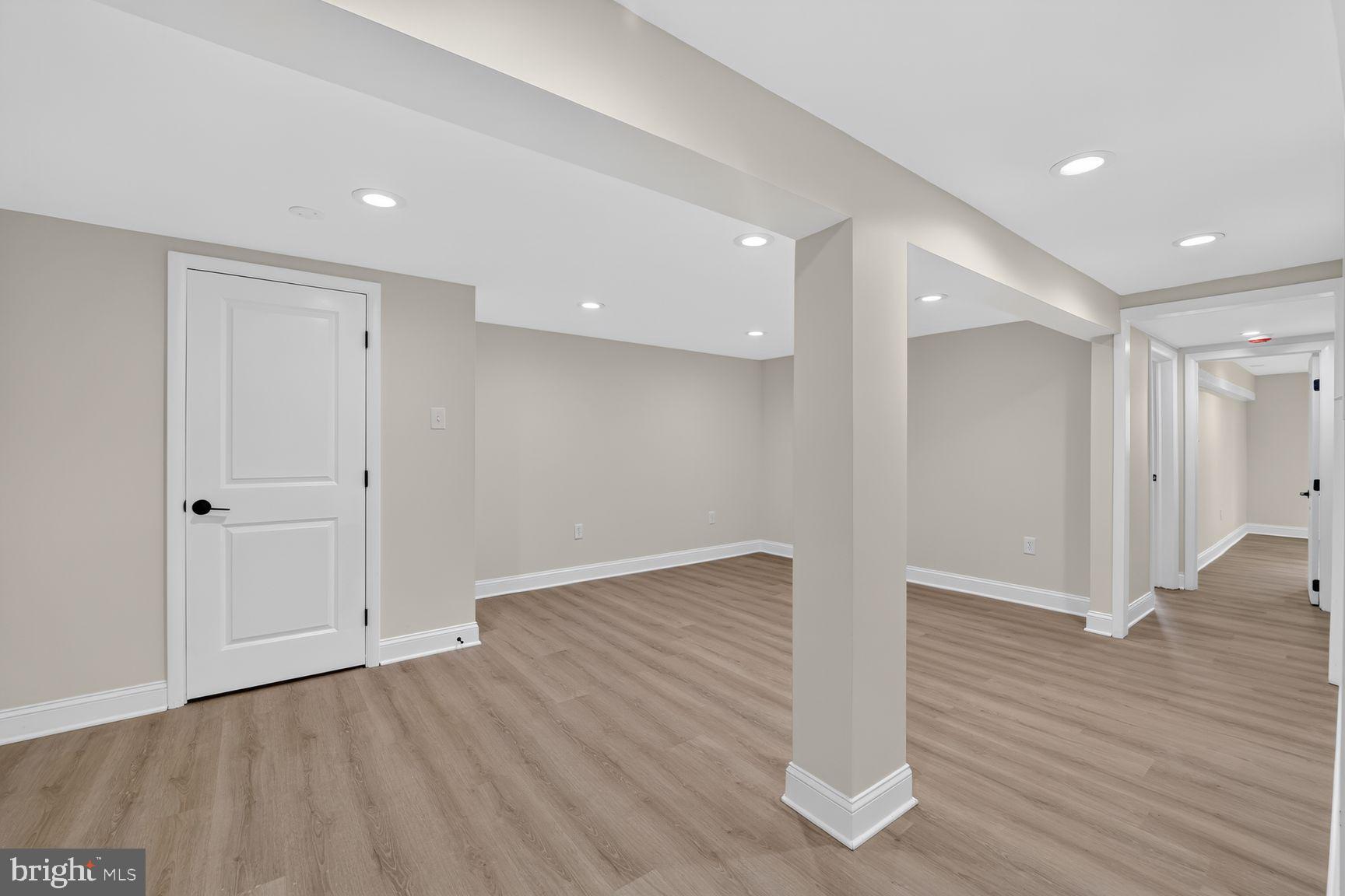 HILLSMERE ESTATES - Residential