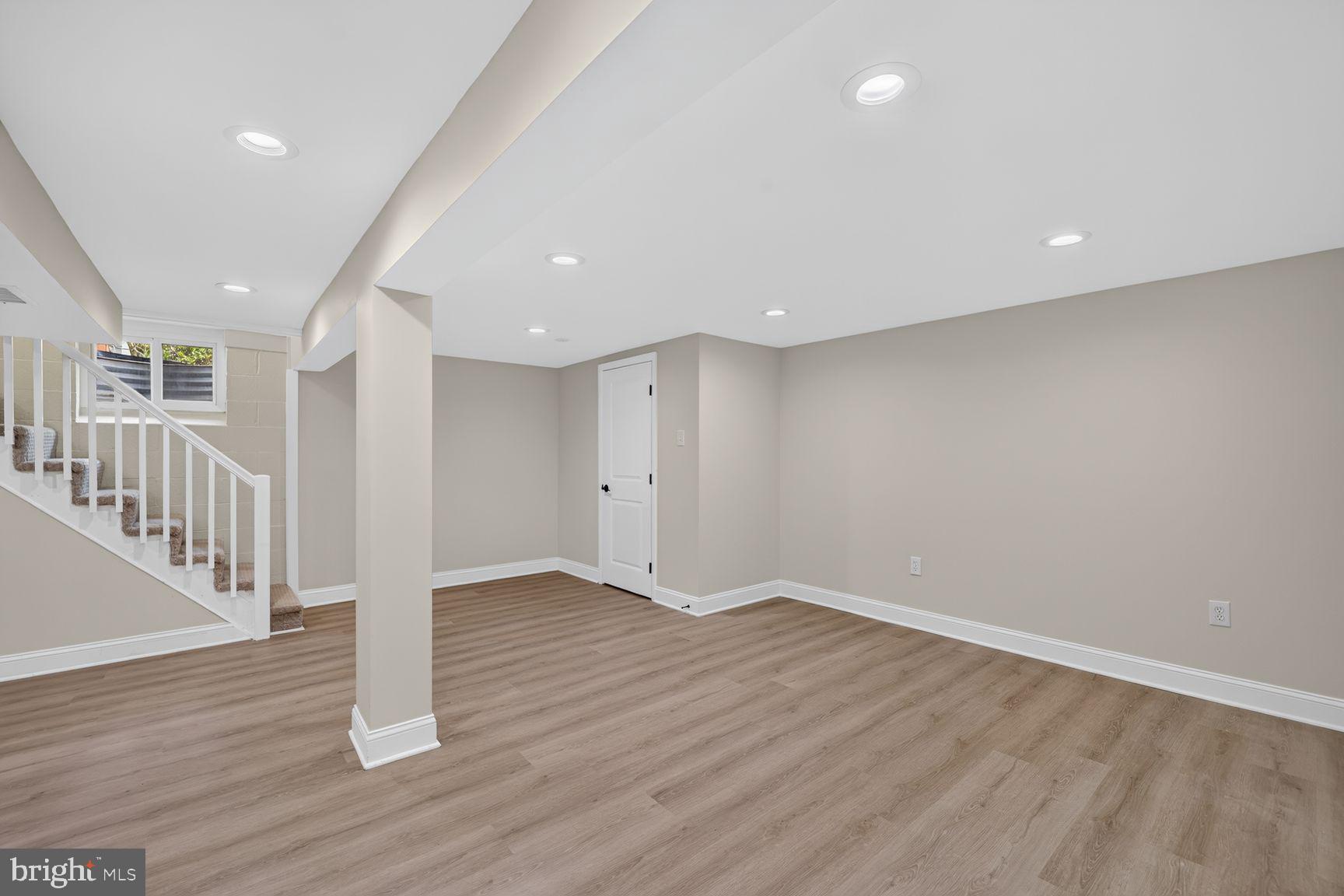 HILLSMERE ESTATES - Residential