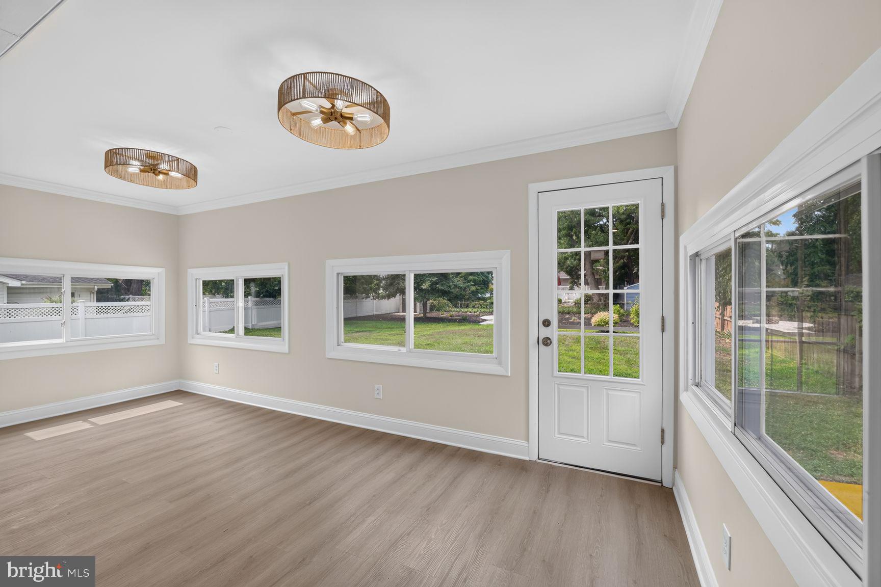 HILLSMERE ESTATES - Residential