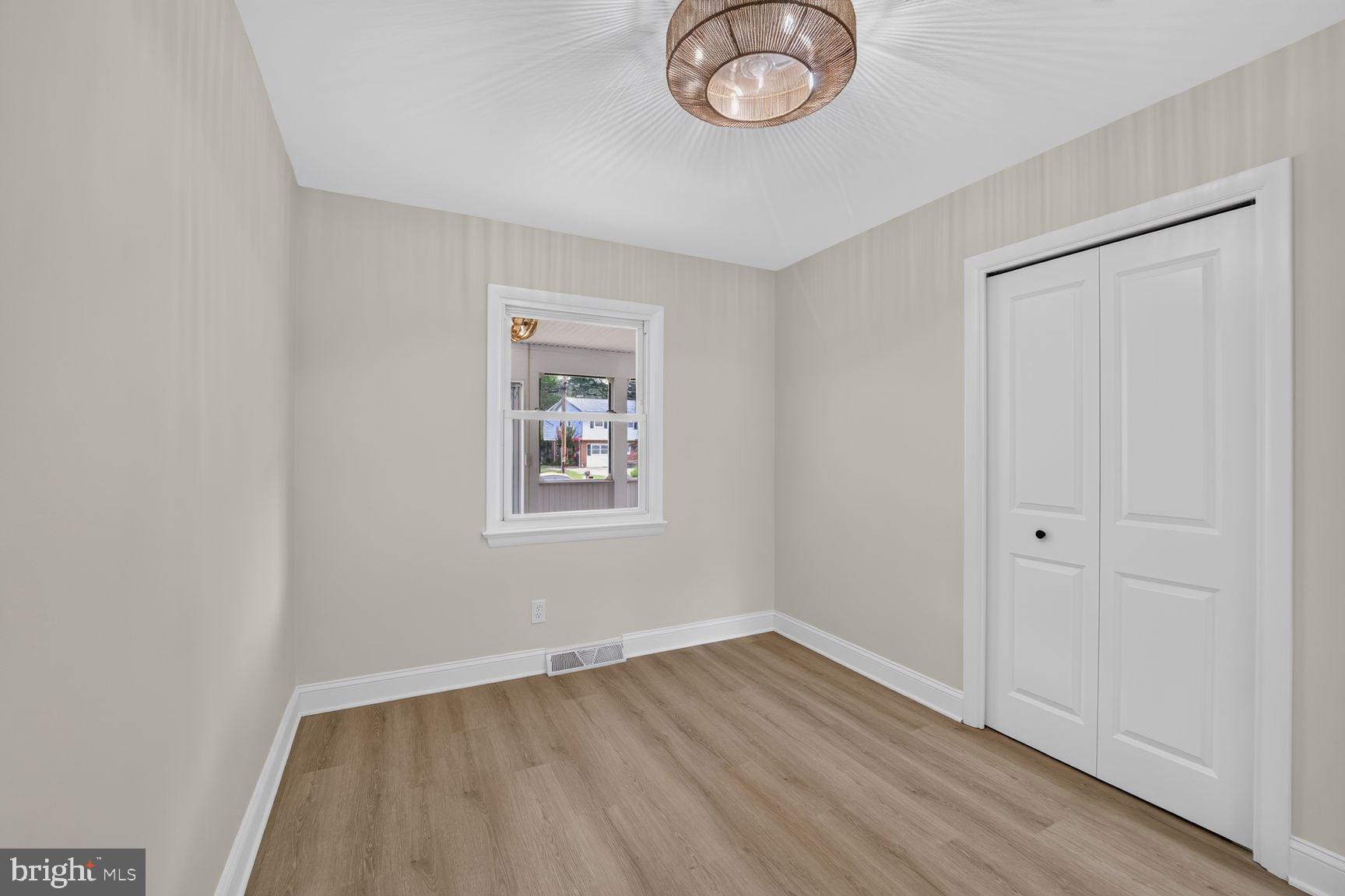 HILLSMERE ESTATES - Residential